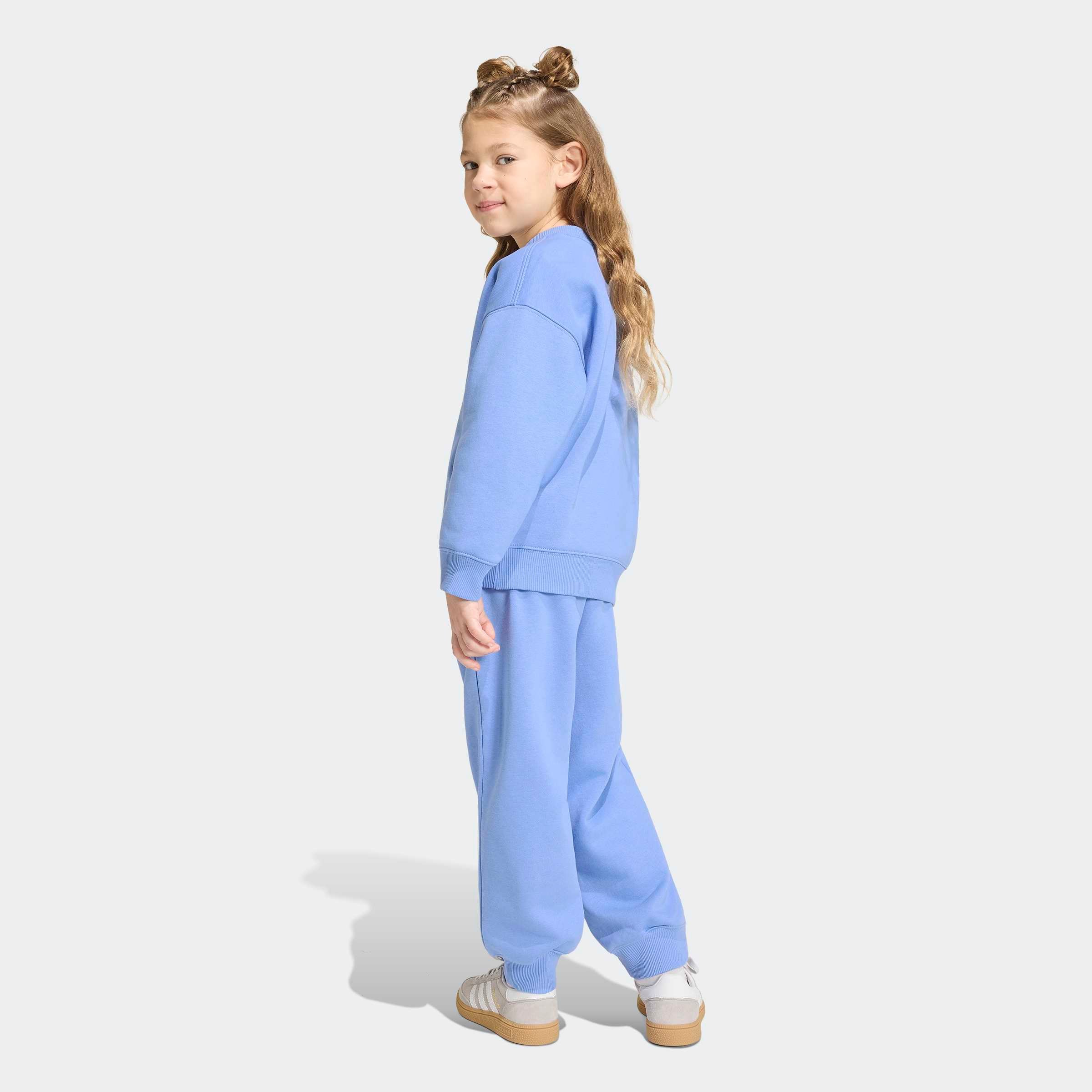 adidas Originals »MIT RUNDHALSAUSSCHNITT, LOCKER GESCHNITTEN« 2 für Kinder, zweiteiliges Set, sportlicher Stil