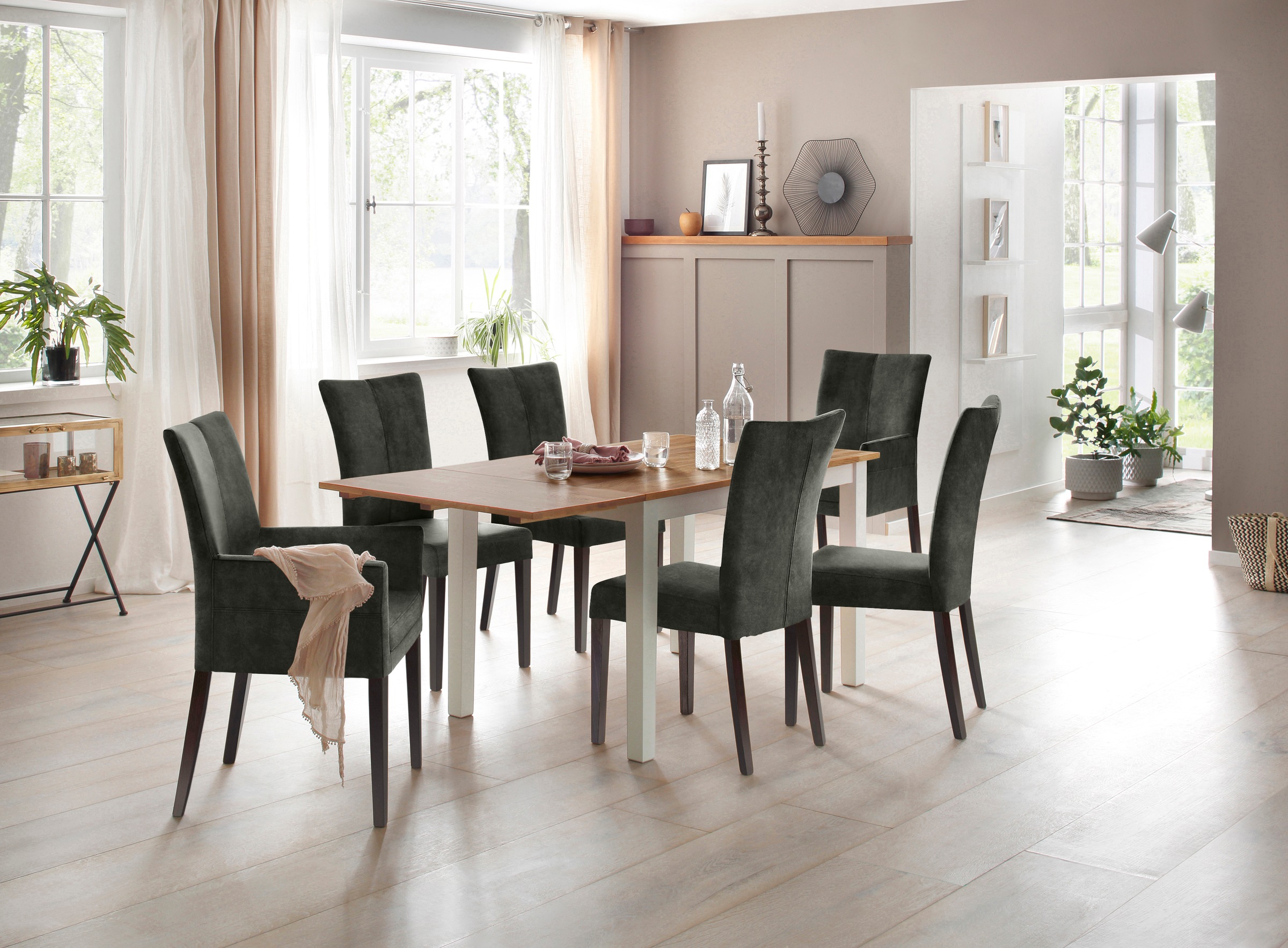Home affaire Armlehnstuhl »Aspen«, Samtvelours, Beine aus massiver Buche, wengefarben lackiert