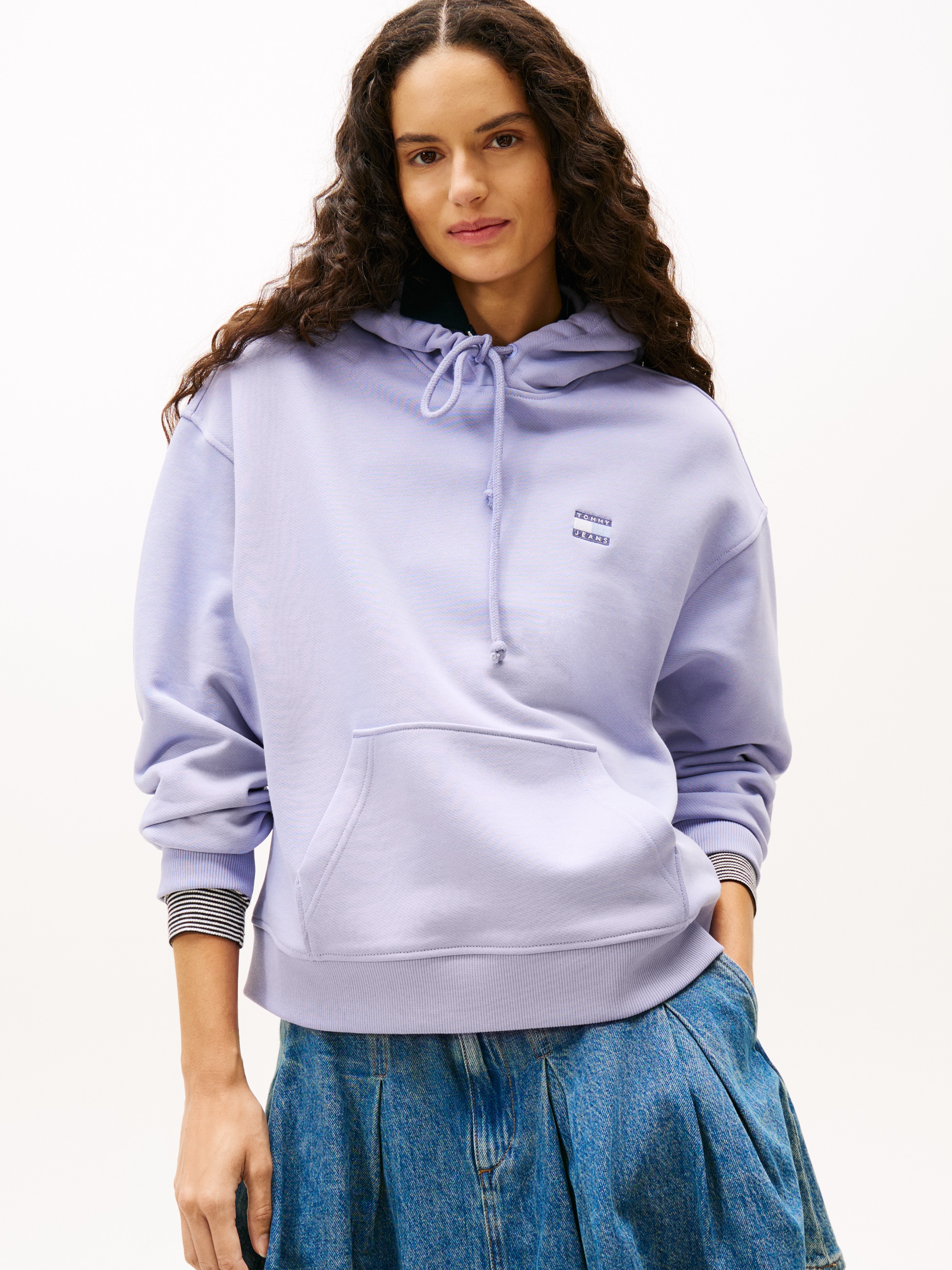 Tommy Jeans Hoodie »TJW BXY BADGE HOODIE EXT«, mit Logo-Badge
