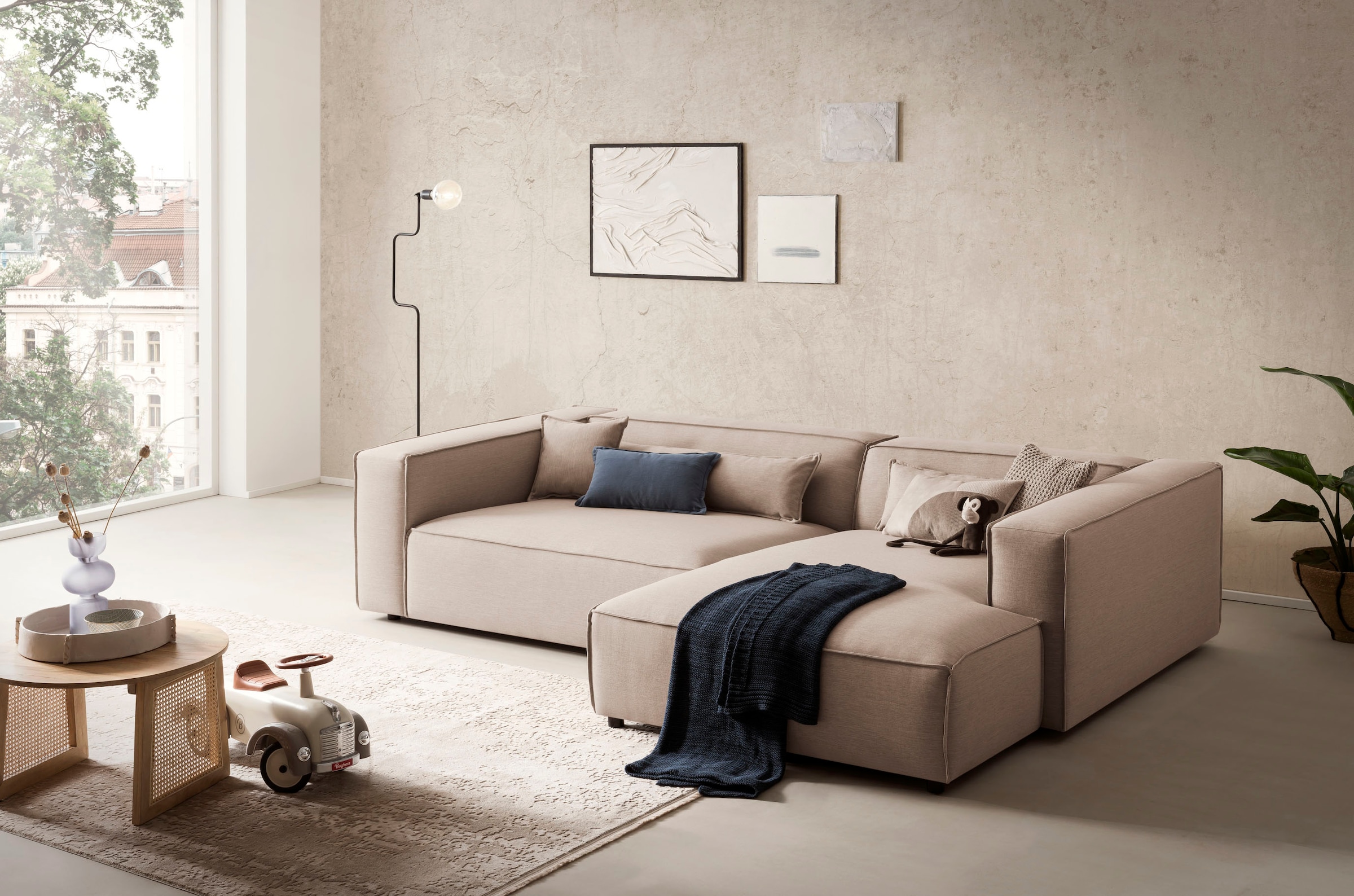 LeGer Home by Lena Gercke Ecksofa »PIARA XXL, Big-Sofa in Cord oder Leinenoptik, L-Form, mit Kedernaht«, wahlweise Ottomane rechts/links, schwarze Füße, extra tiefe Sitzfläche