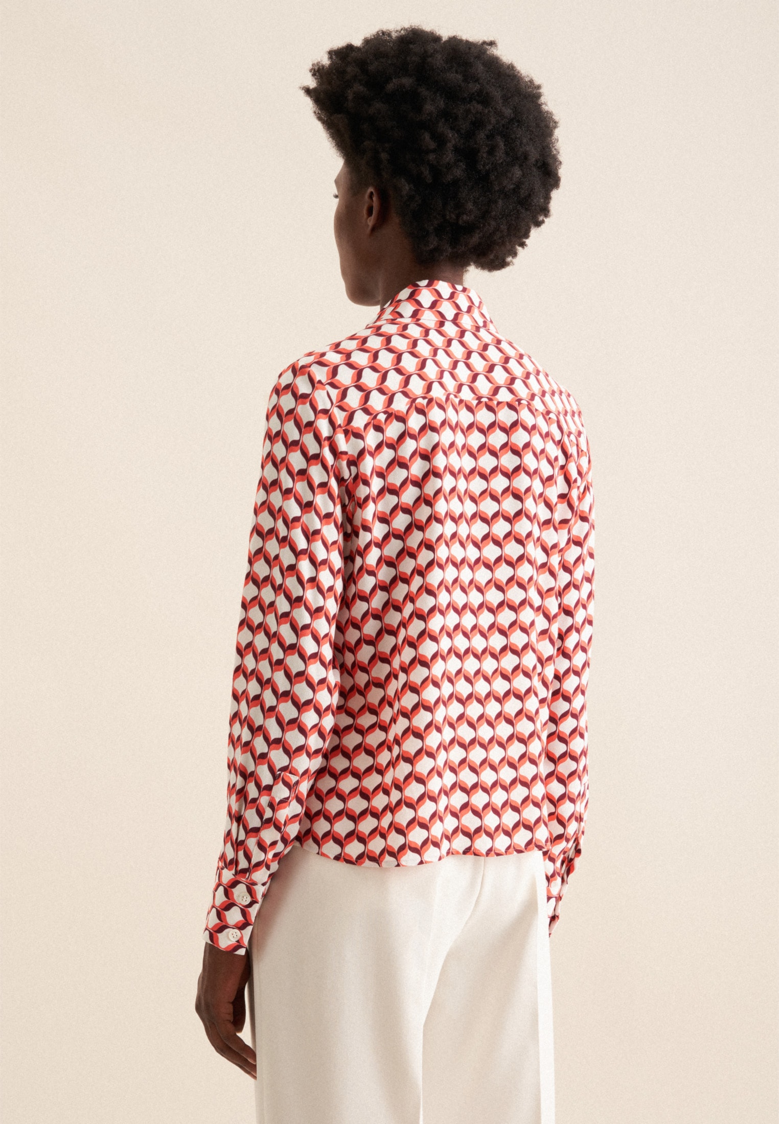 seidensticker Hemdbluse »Schwarze Rose« 1/1 Kragen Geometrische Muster