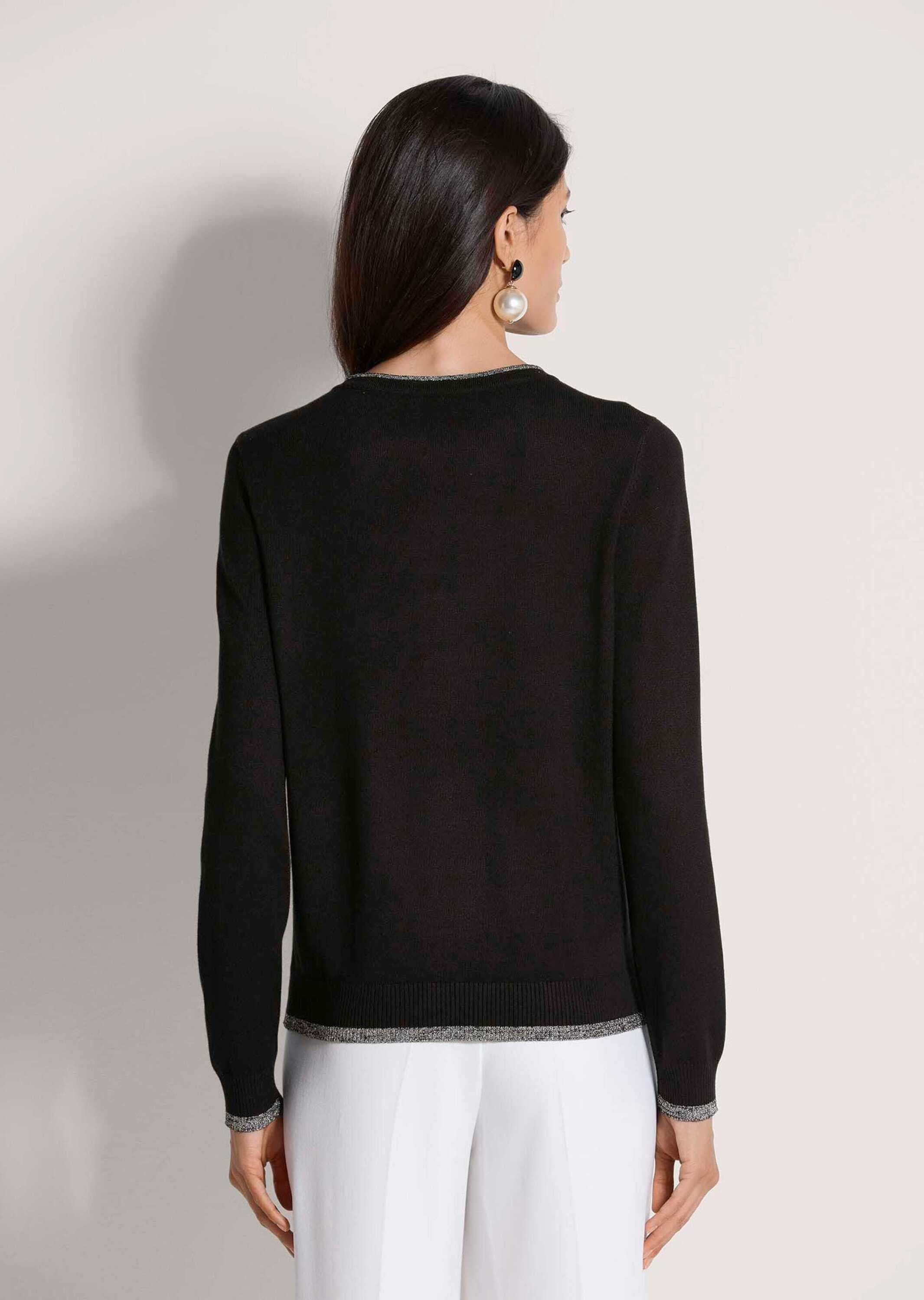 MADELEINE Strickjacke »Strickjacke Lockere Feinstrick-Jacke mit Kontrasten« Schmale Glanzstreifen an Abschlüssen