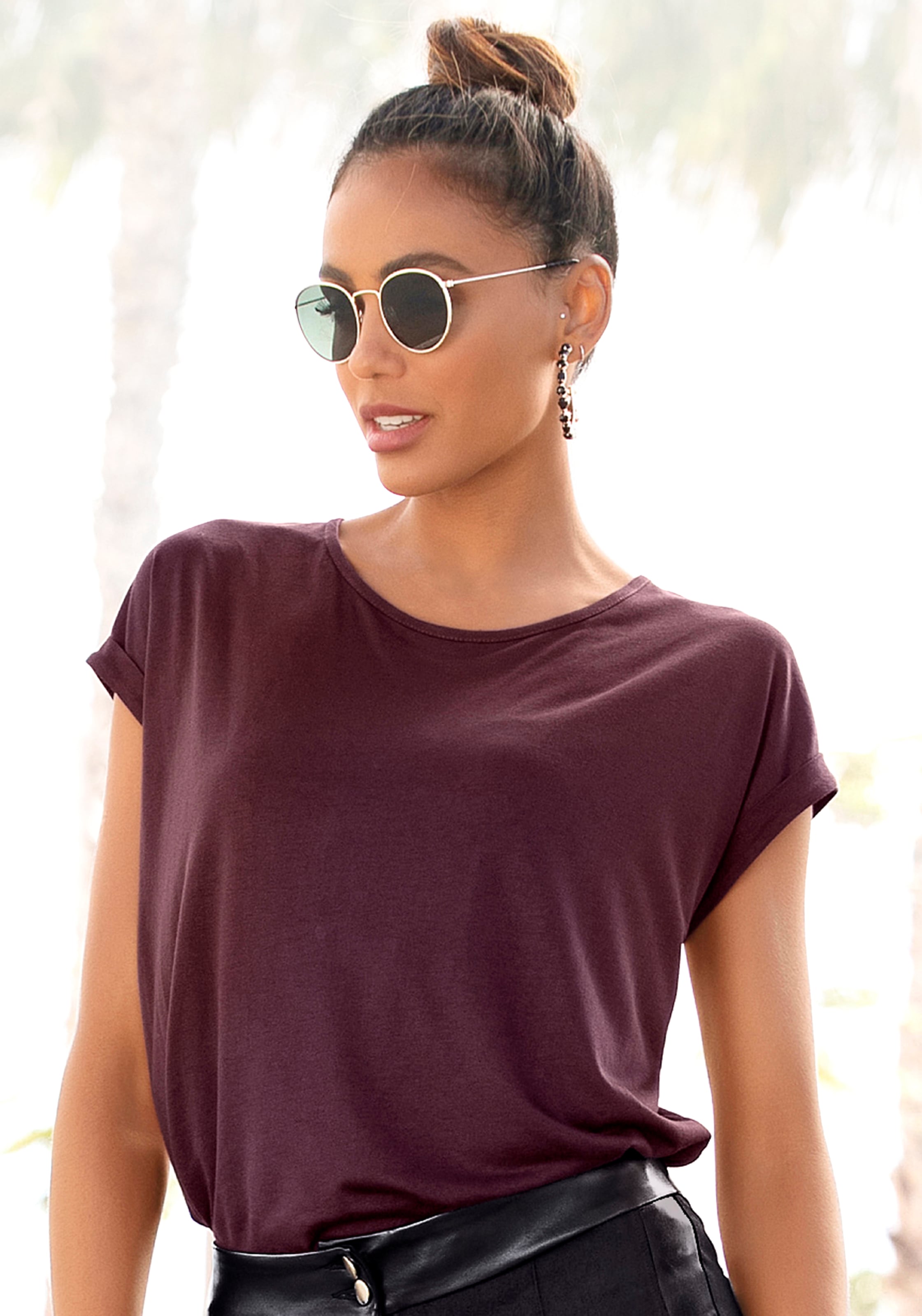 LASCANA Kurzarmshirt, im Basic-Style, T-Shirt Online kaufen Viskose aus weicher OTTO Shop im