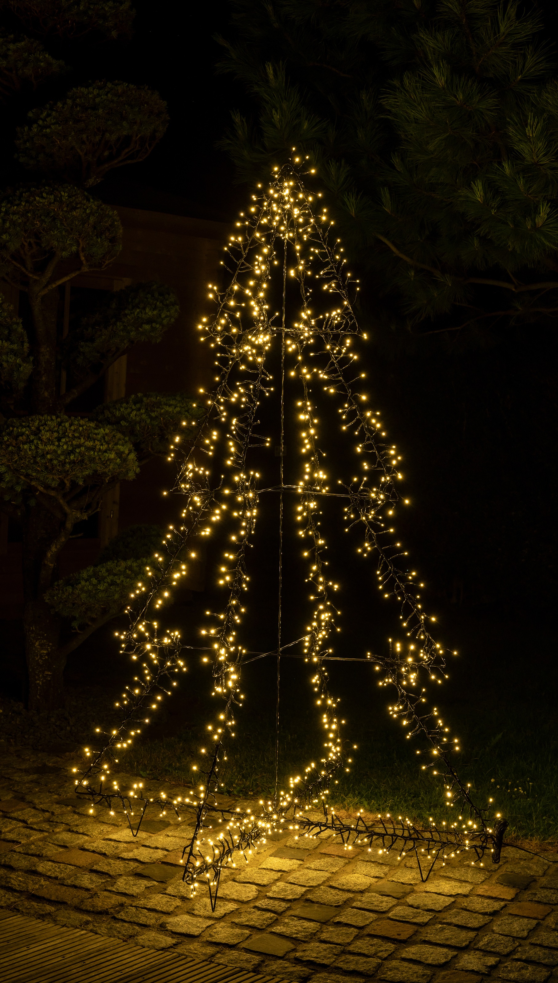 FAIRYBELL LED-Tannenbaum 200 cm, 300 warmweiße LED