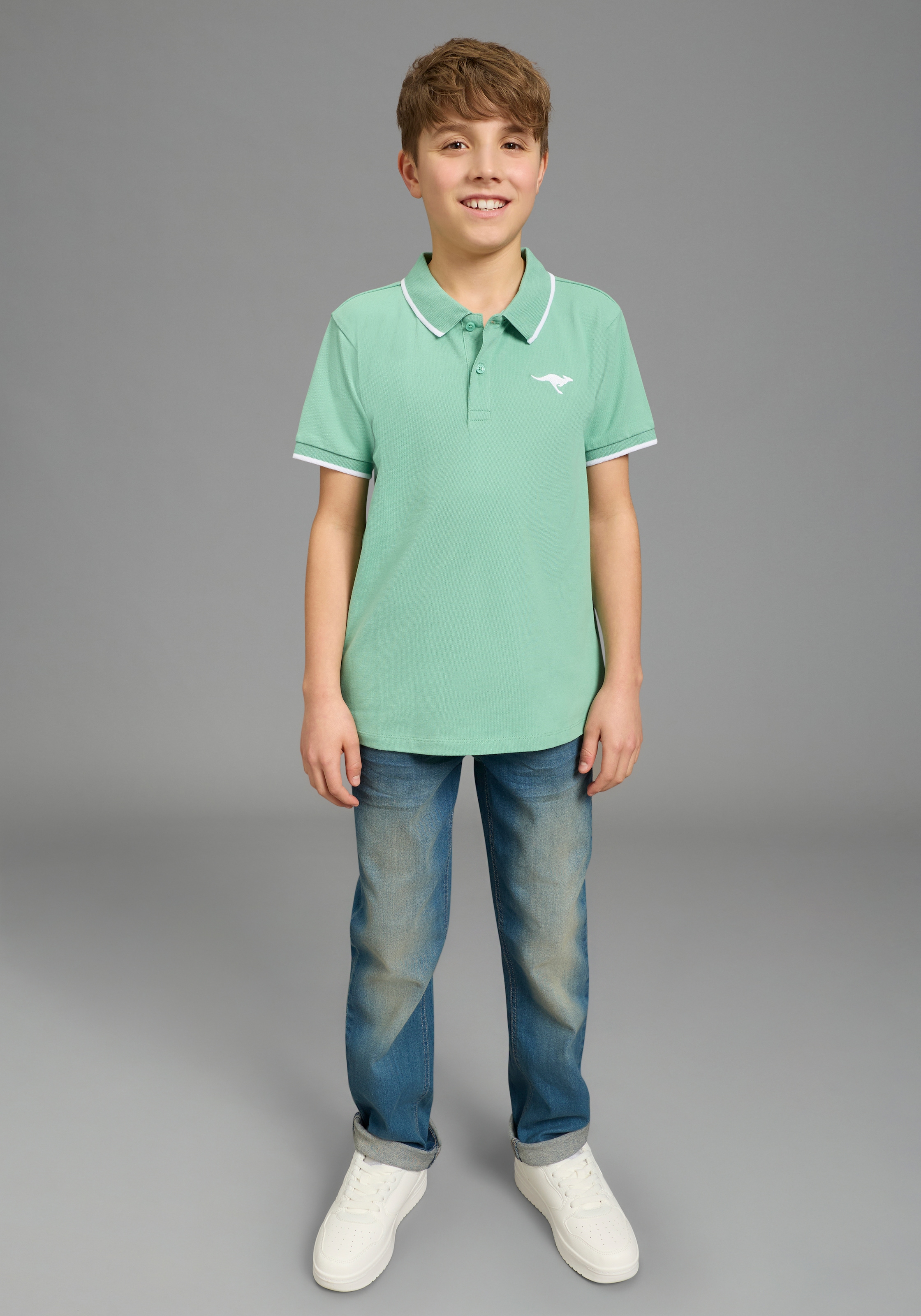 KangaROOS Poloshirt »Kangaroos 2er Pack Poloshirts« Packung, 2, 2 tlg. Kurzarm, Basic Passform, mit Logostickerei, mit Seitenschlitzen