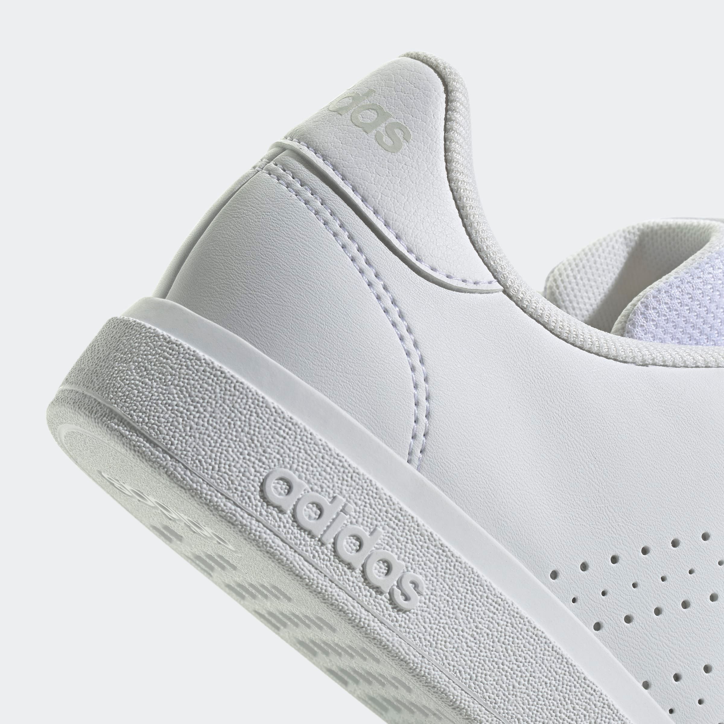 adidas Sportswear Sneaker »ADVANTAGE BASE 2.0 KIDS«, Design auf den Spuren des adidas Stan Smith