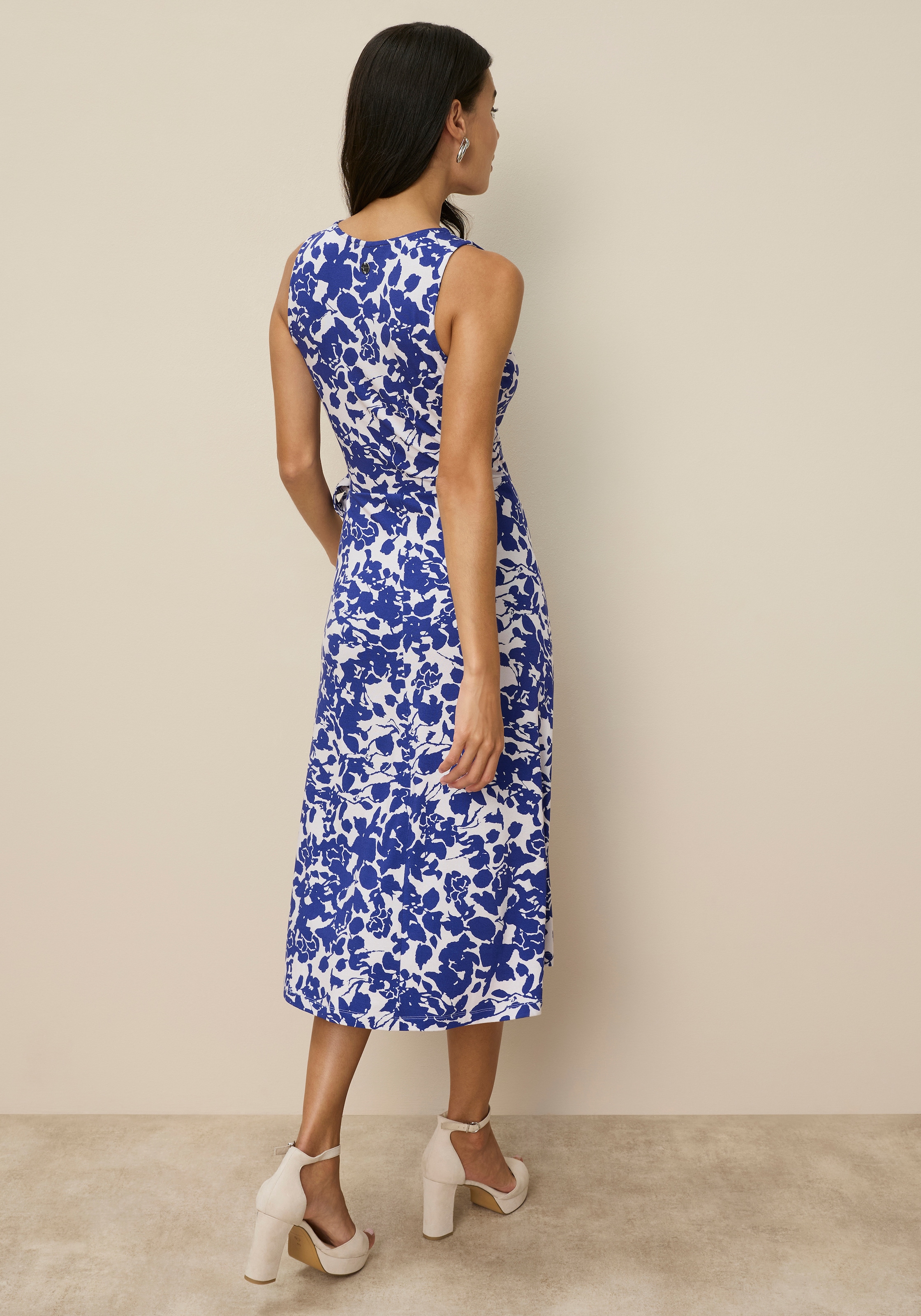 Tamaris Jerseykleid mit femininer Wickeloptik und elegantem Schnitt