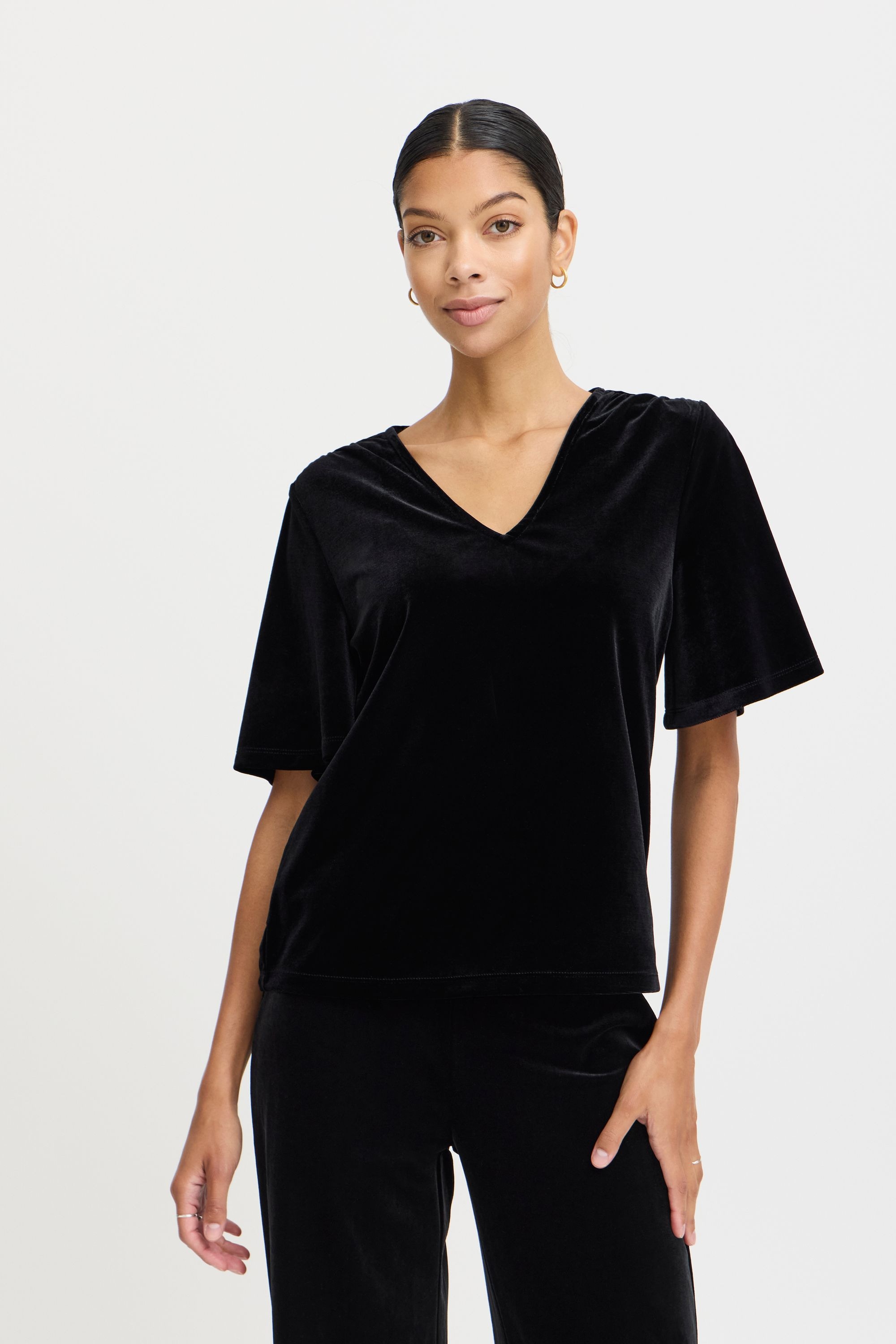 b.young T-Shirt »T-Shirt BYPERLINA V TOP -«