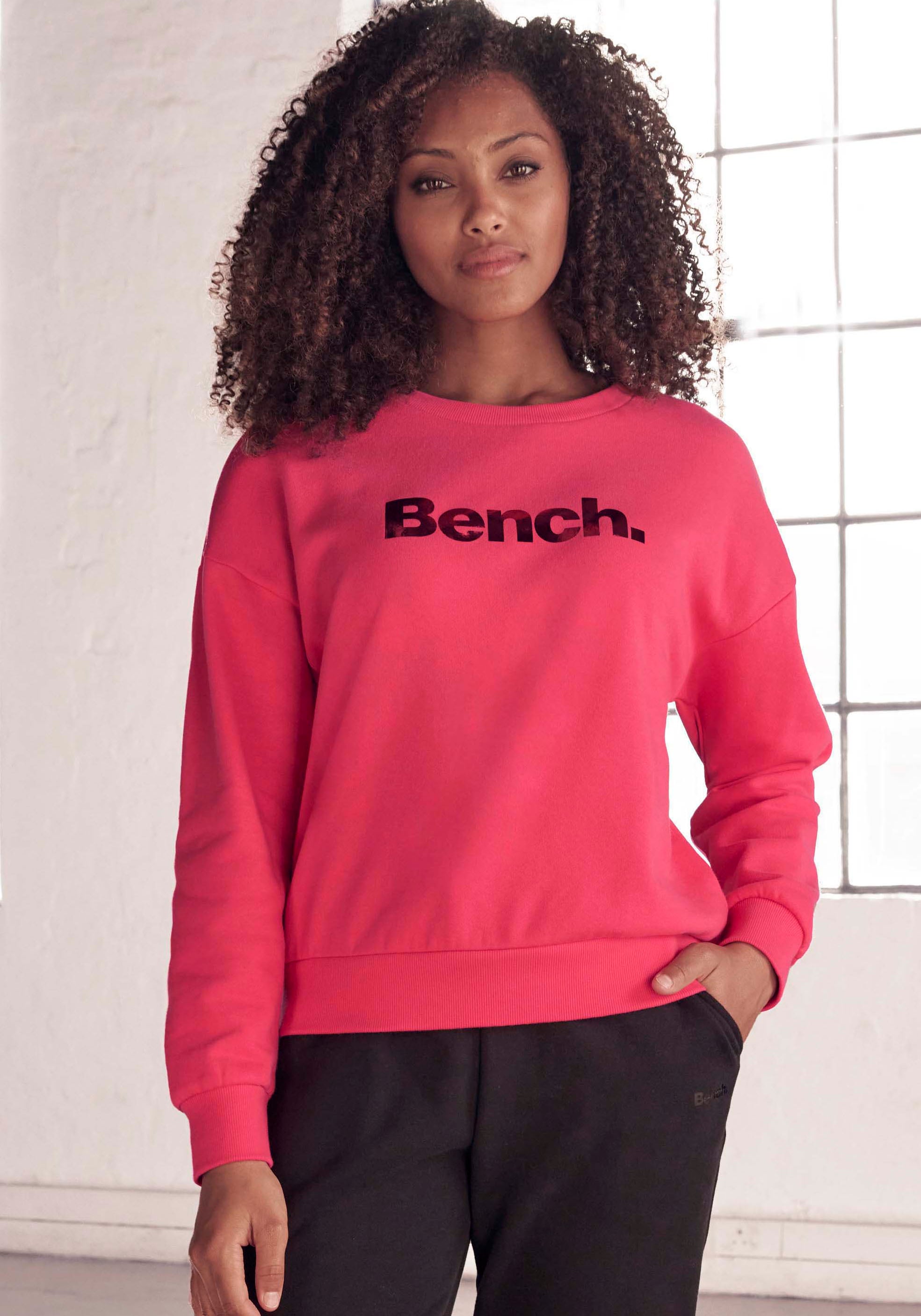 Loungewear »-Loungeshirt«, Bench. OTTO mit online Loungewear, Logodruck, glänzendem Sweatshirt bei Loungeanzug