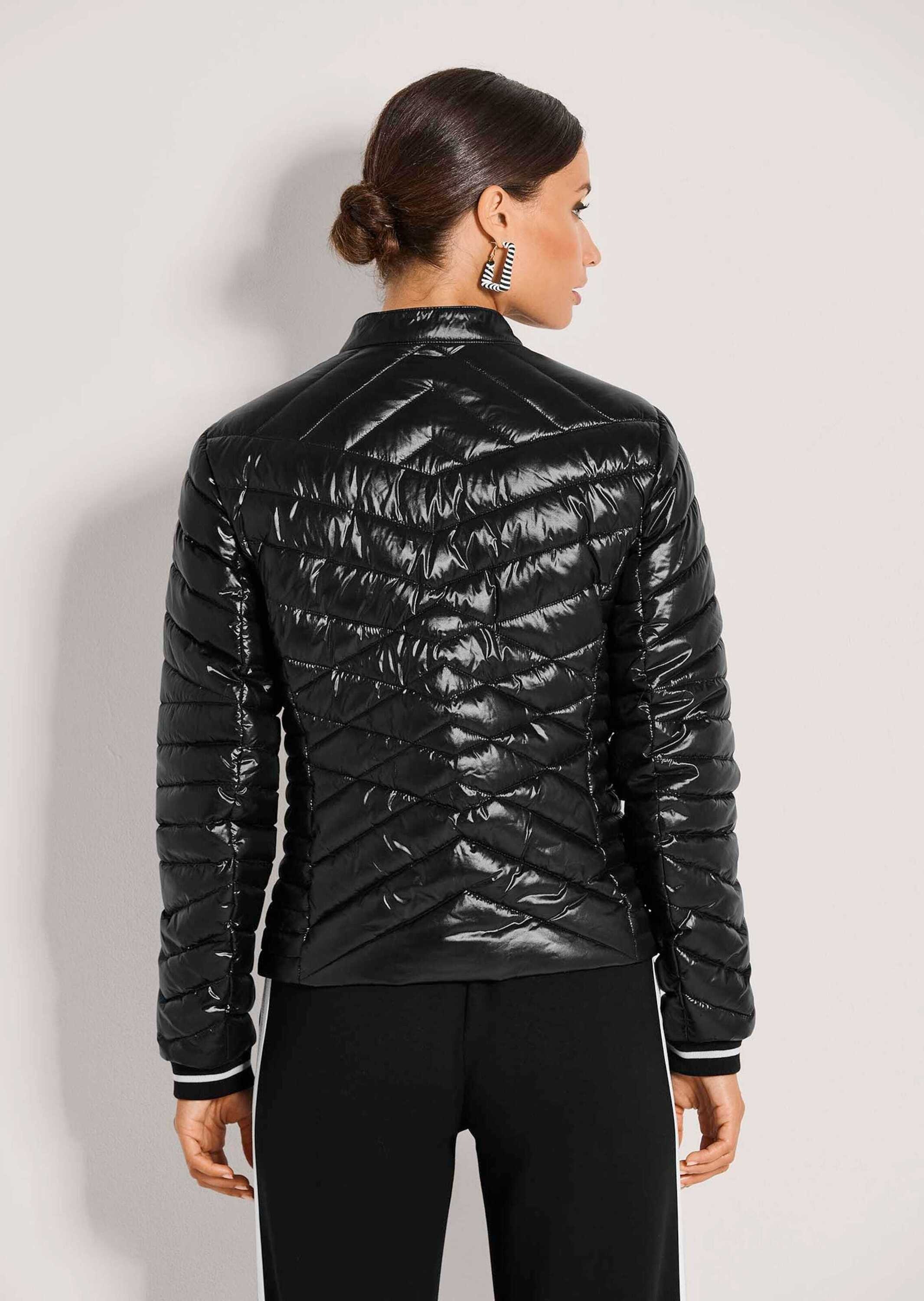 MADELEINE Kurzjacke »Steppjacke Moderne Daunenjacke mit Stehkragen« modischer Sandwichstepp