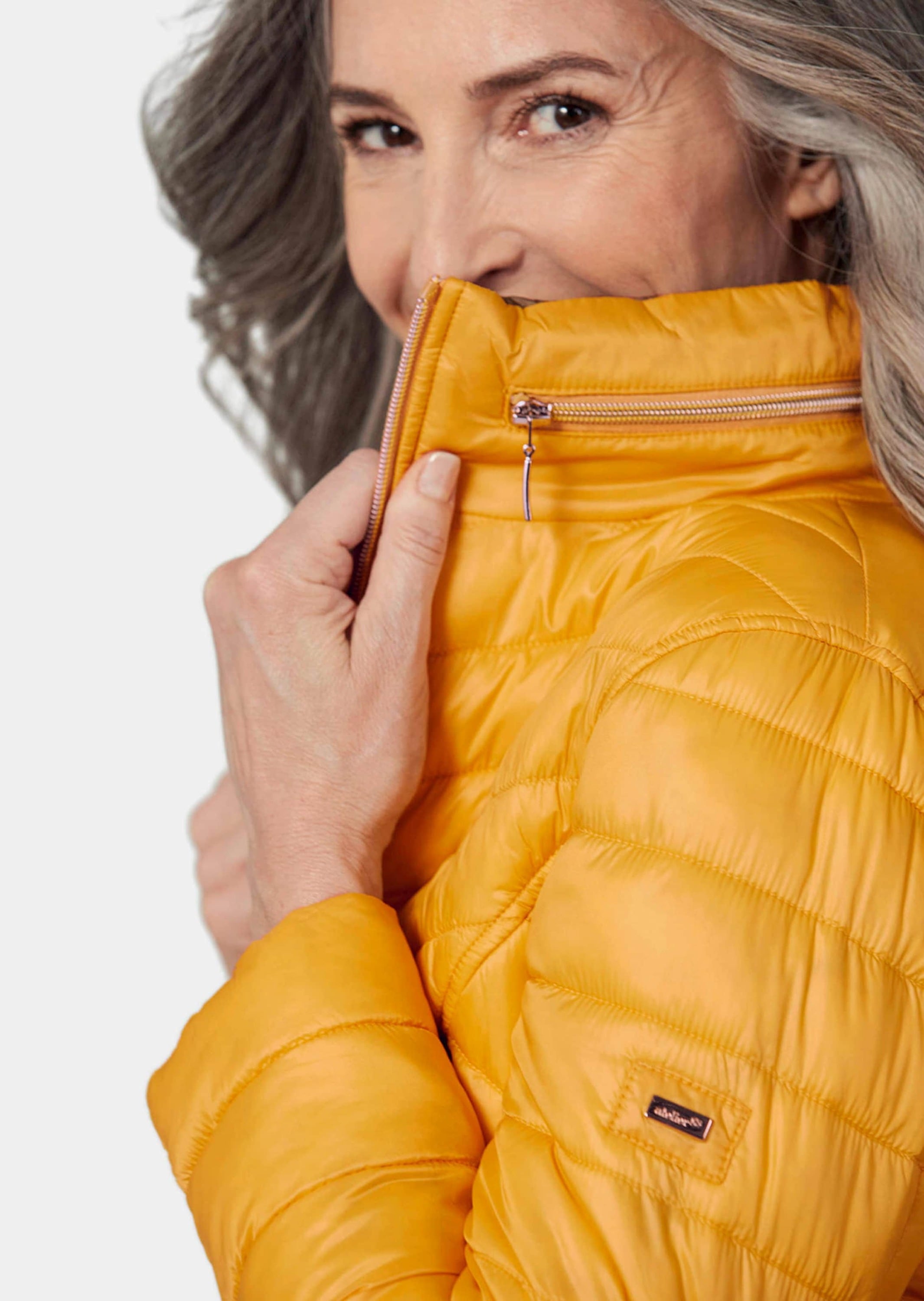 GOLDNER Steppjacke »Leichte Steppjacke in knitterarmer Ware« Leichte Wattierung mit Diagonalstepp