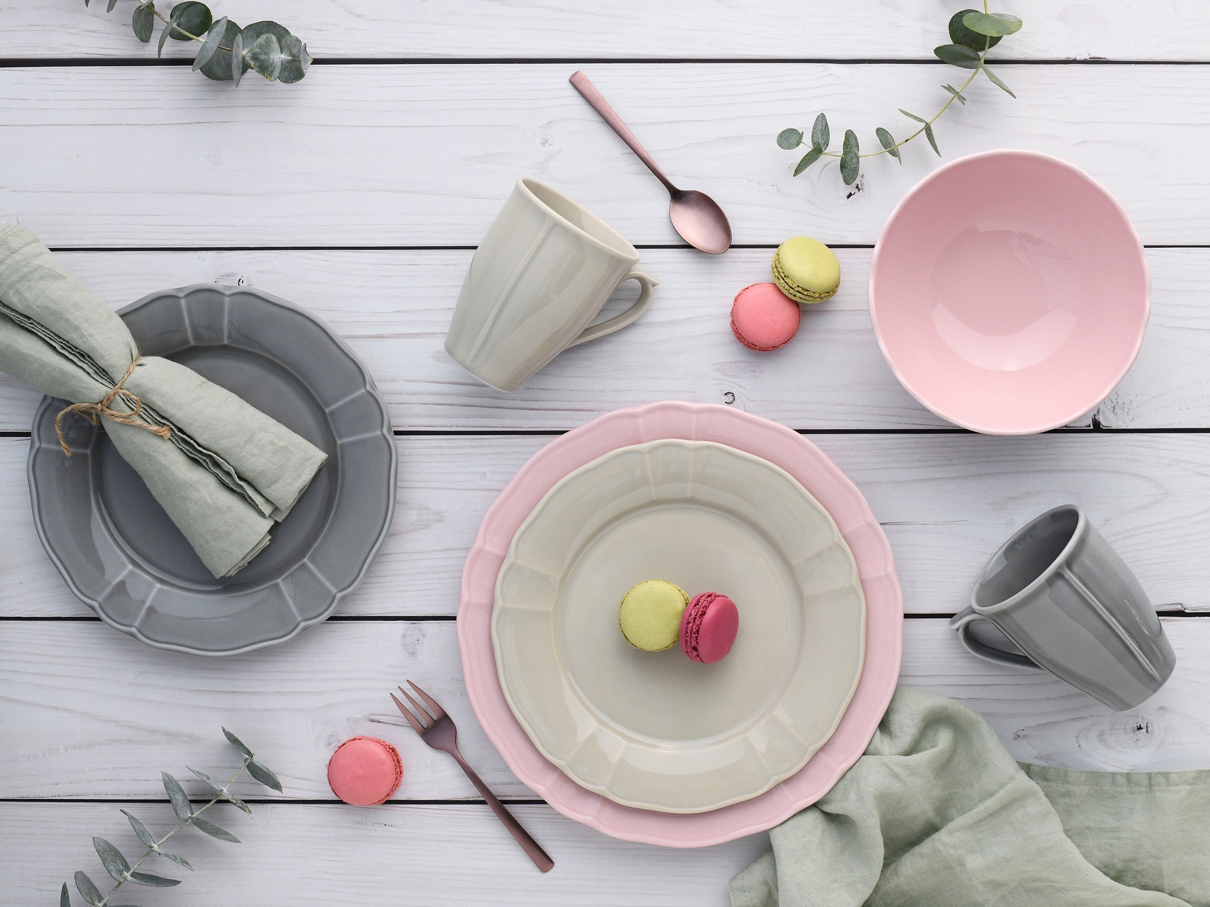 CreaTable Kombiservice »Geschirr-Set Flora colors«, (Set, 16 tlg., Kaffeeservice und Tafelservice im Set, für 4 Personen), Service, traditionelle Form im Landhausstil, 16 Teile, für 4 Personen