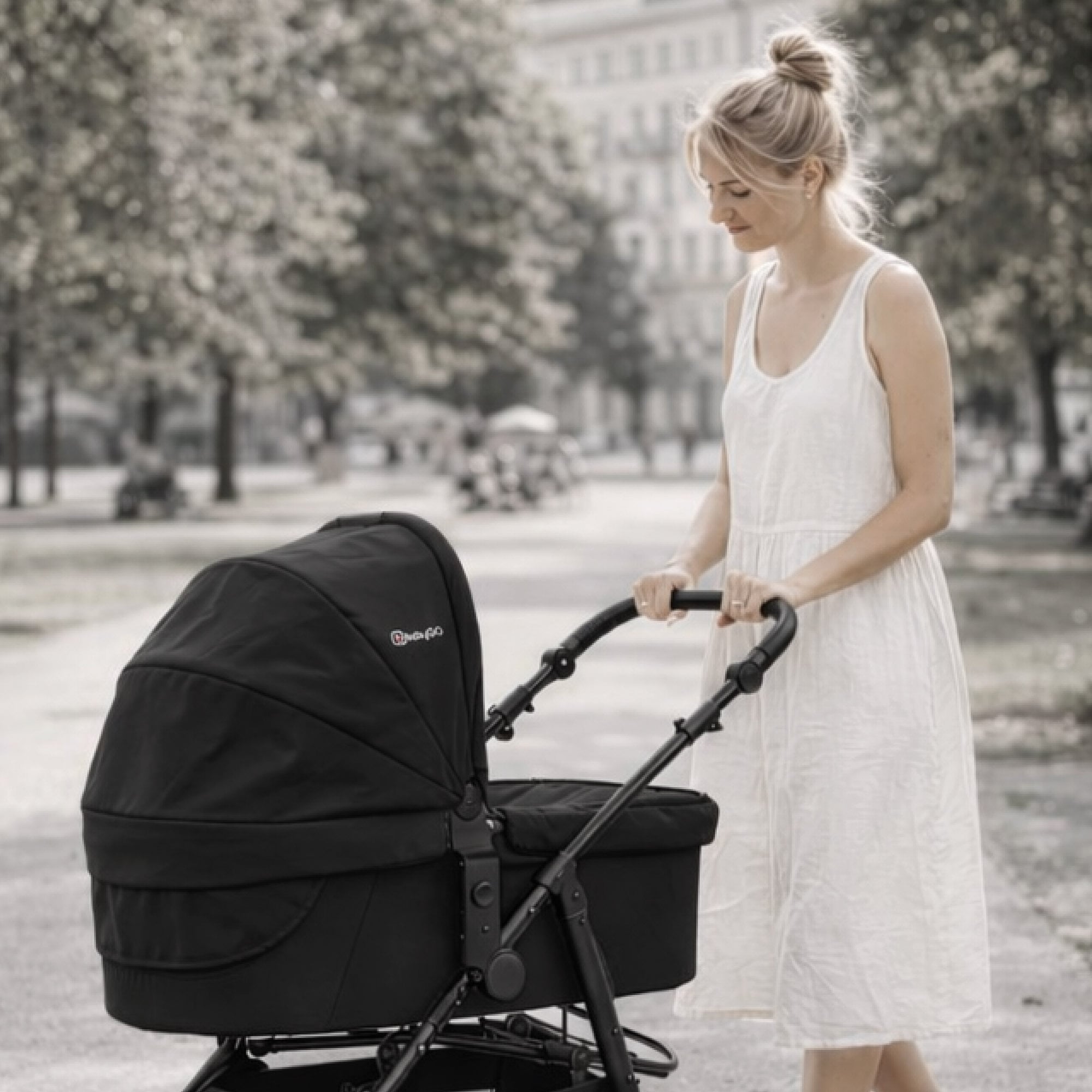 BabyGo Kombi-Kinderwagen »Evolution« 22 kg mit Babywanne, Babyschale, Wickeltasche und Sportsitz