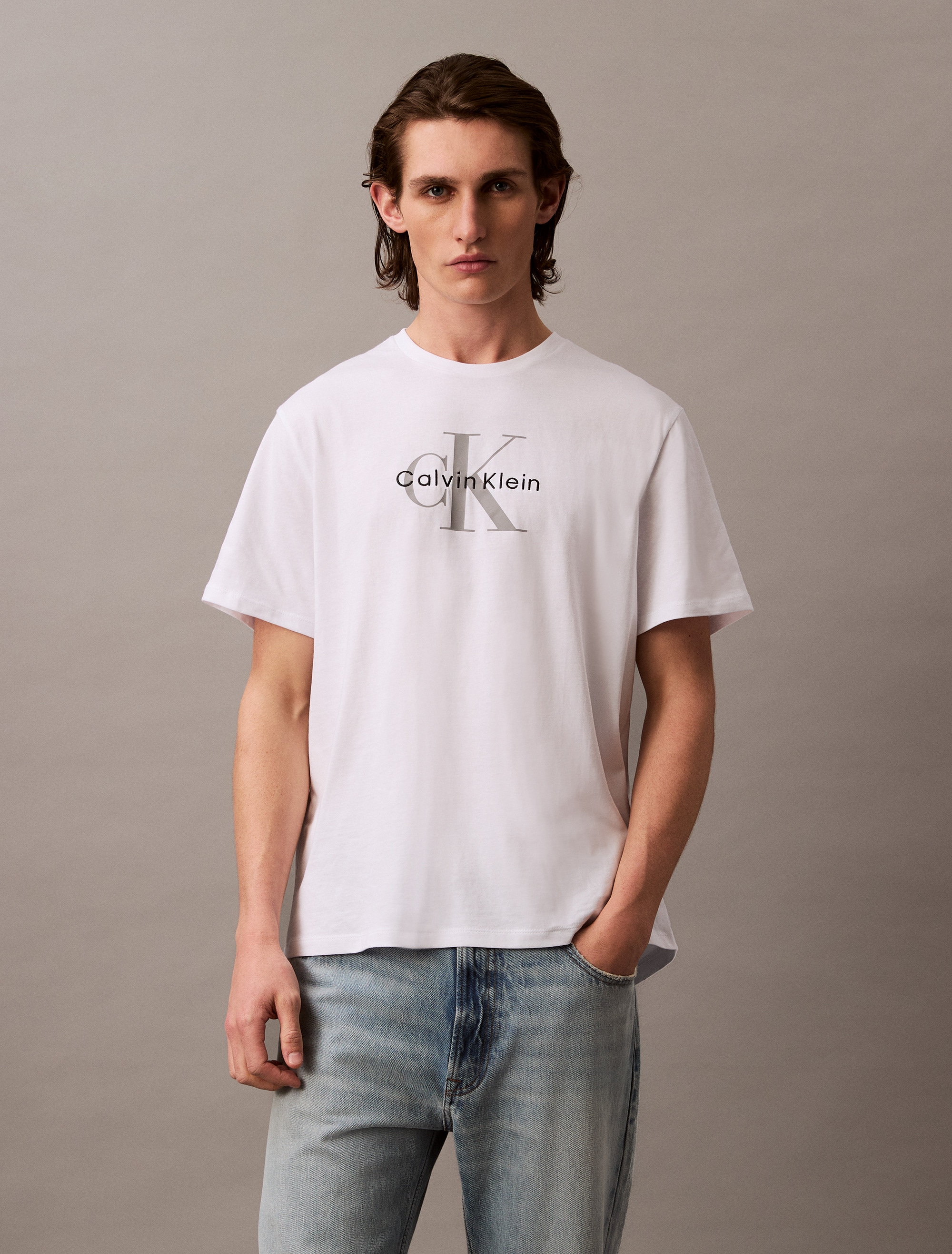 Calvin Klein Jeans T-Shirt »SS Hero Monologo Tee 20s« Mit Rundhalsausschnitt, regular fit