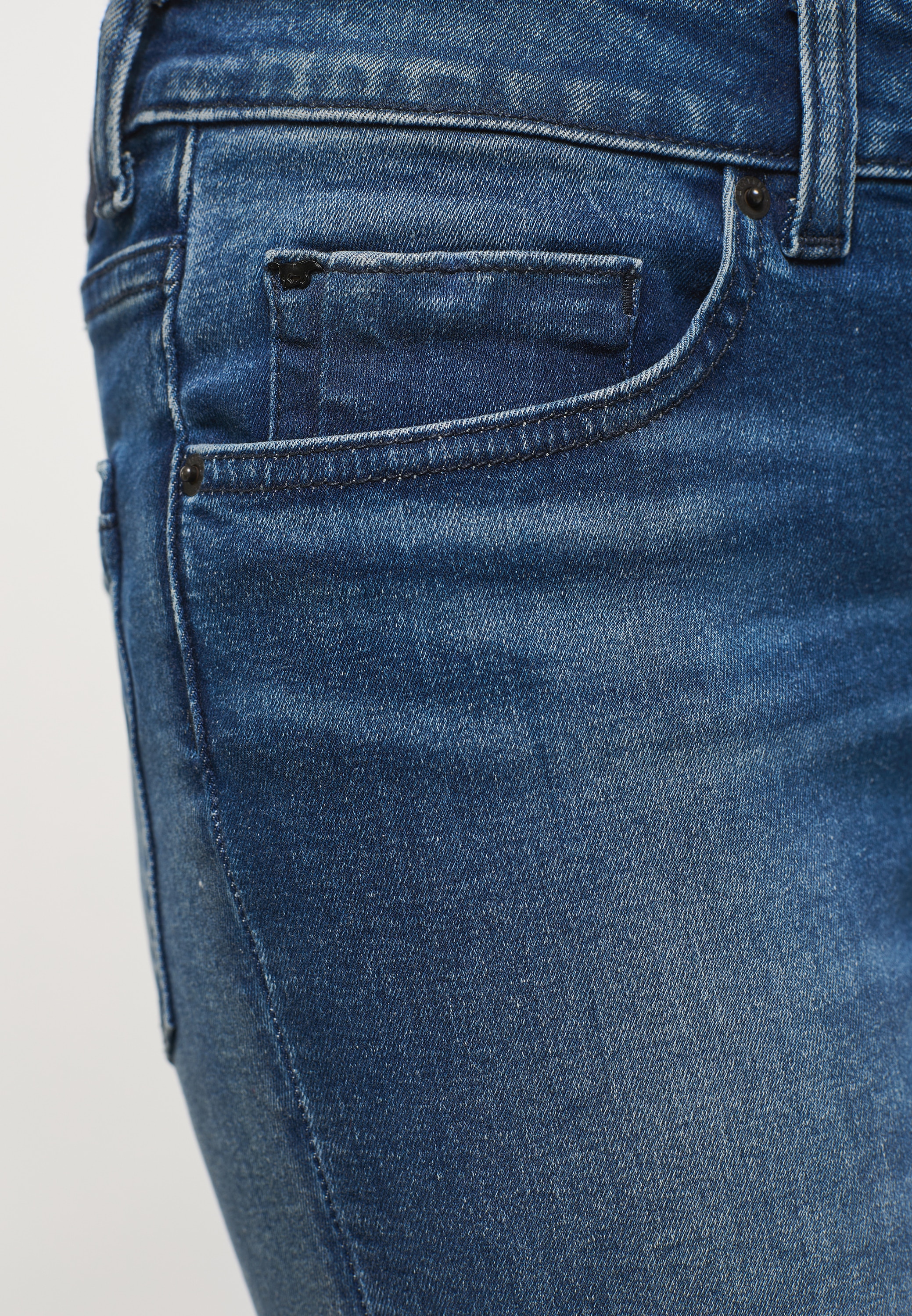 MUSTANG Skinny-fit-Jeans »Damen Style Shelby Skinny«