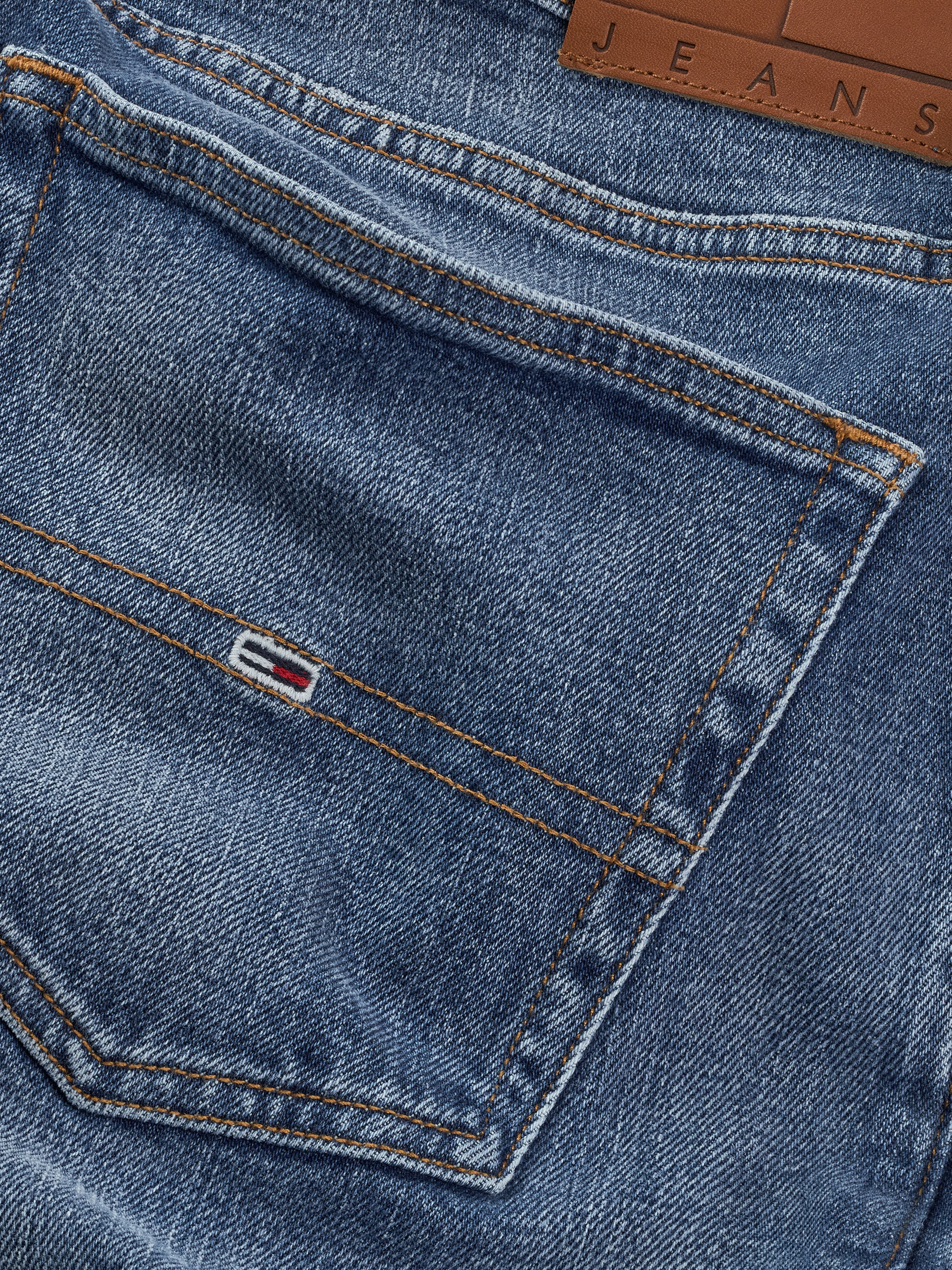 Tommy Jeans Slim-fit-Jeans »RYAN SLIM STRAIGHT«, mit Logoprägung
