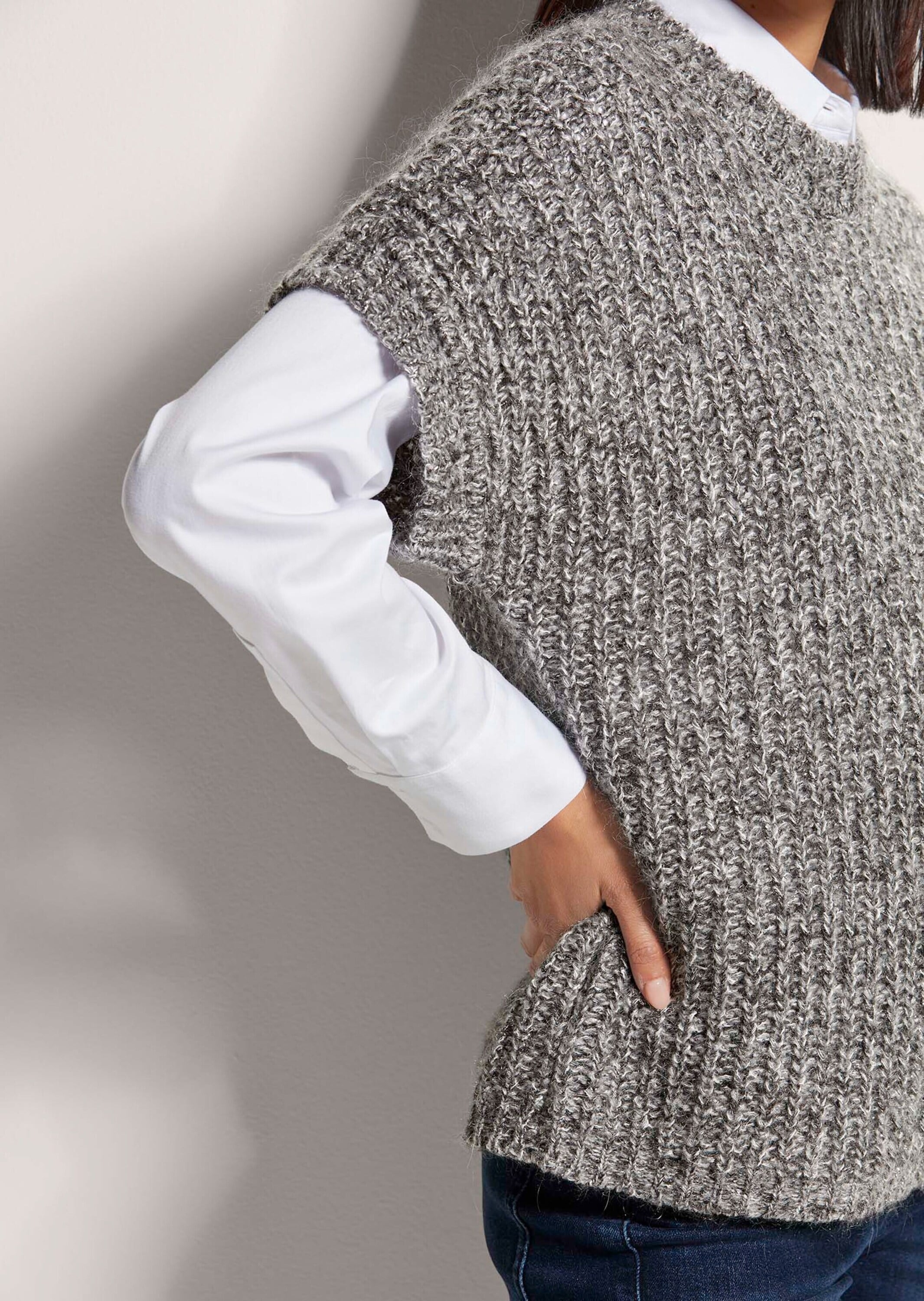 MADELEINE Longpullover »Pullover Pullover mit Metallic-Effekt«