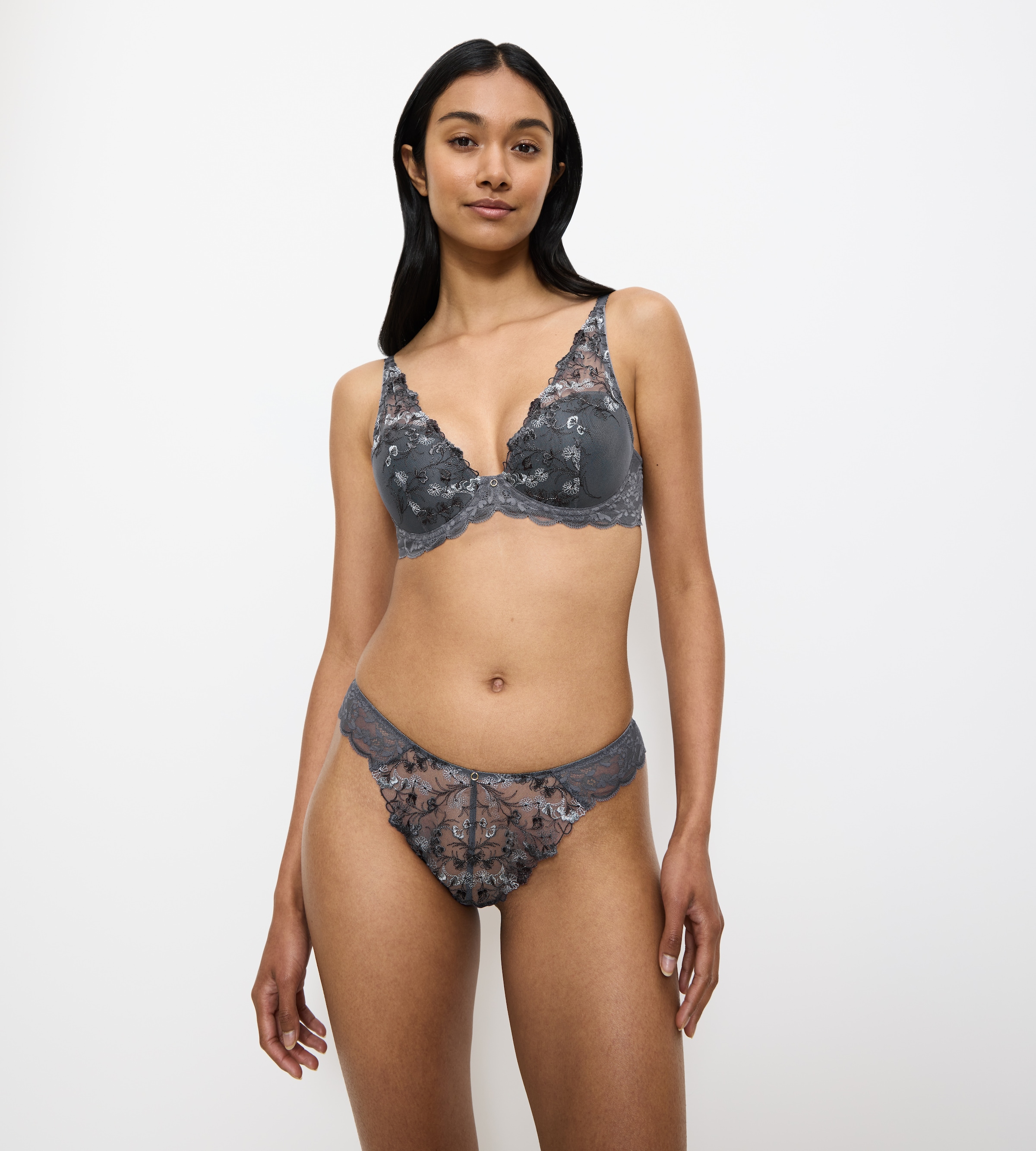 Triumph Brasilslip »Sensual Spotlight« zarte florale Spitze, hoher Beinausschnitt