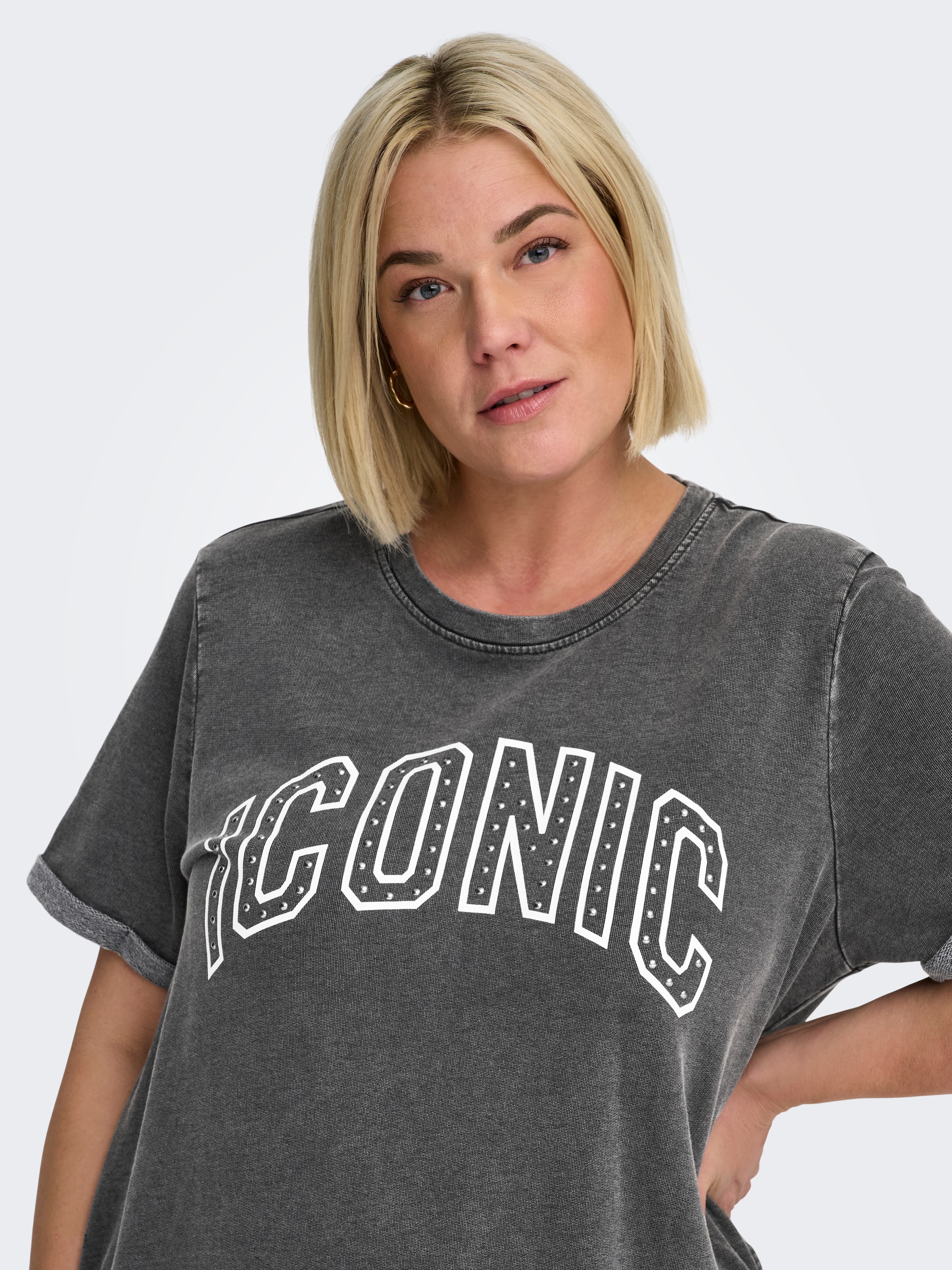 ONLY CARMAKOMA Jerseykleid »CARKAYLEE SS QUOTE  BLK DRESS JRS«