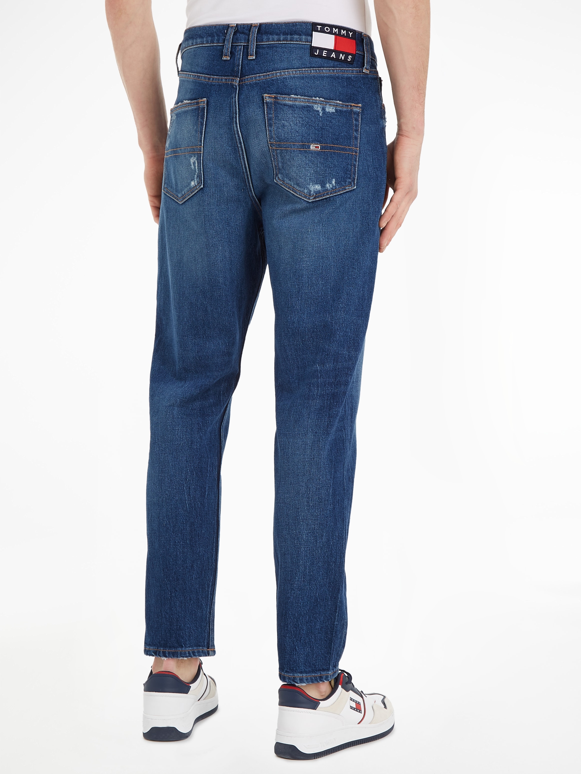 Tommy Jeans 5-Pocket-Jeans »Isaac Relaxed Tapered«