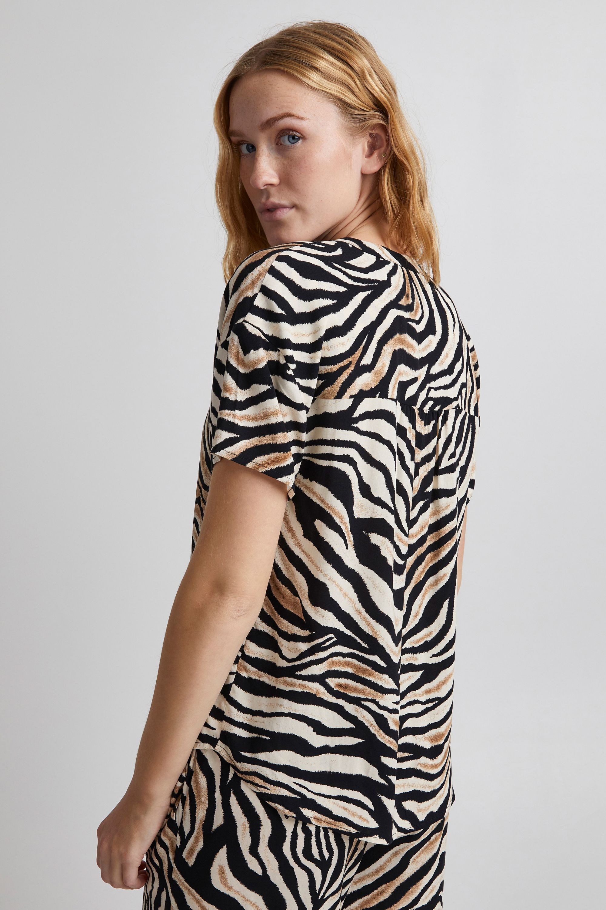 b.young Shirtbluse »Shirtbluse BYMmjoella«