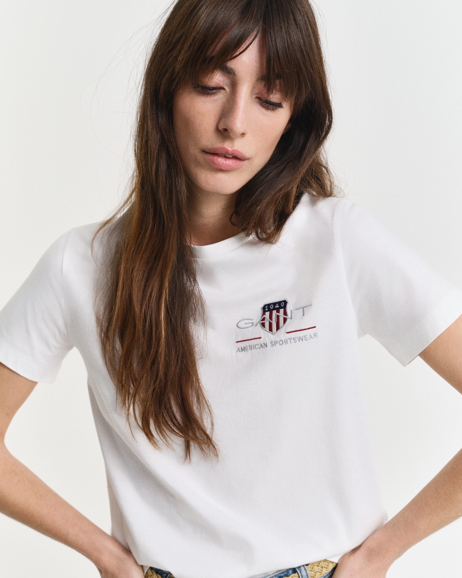 Gant T-Shirt »REG ARCHIVE SHIELD SS T-SHIRT« Stickerei, Rundhals,