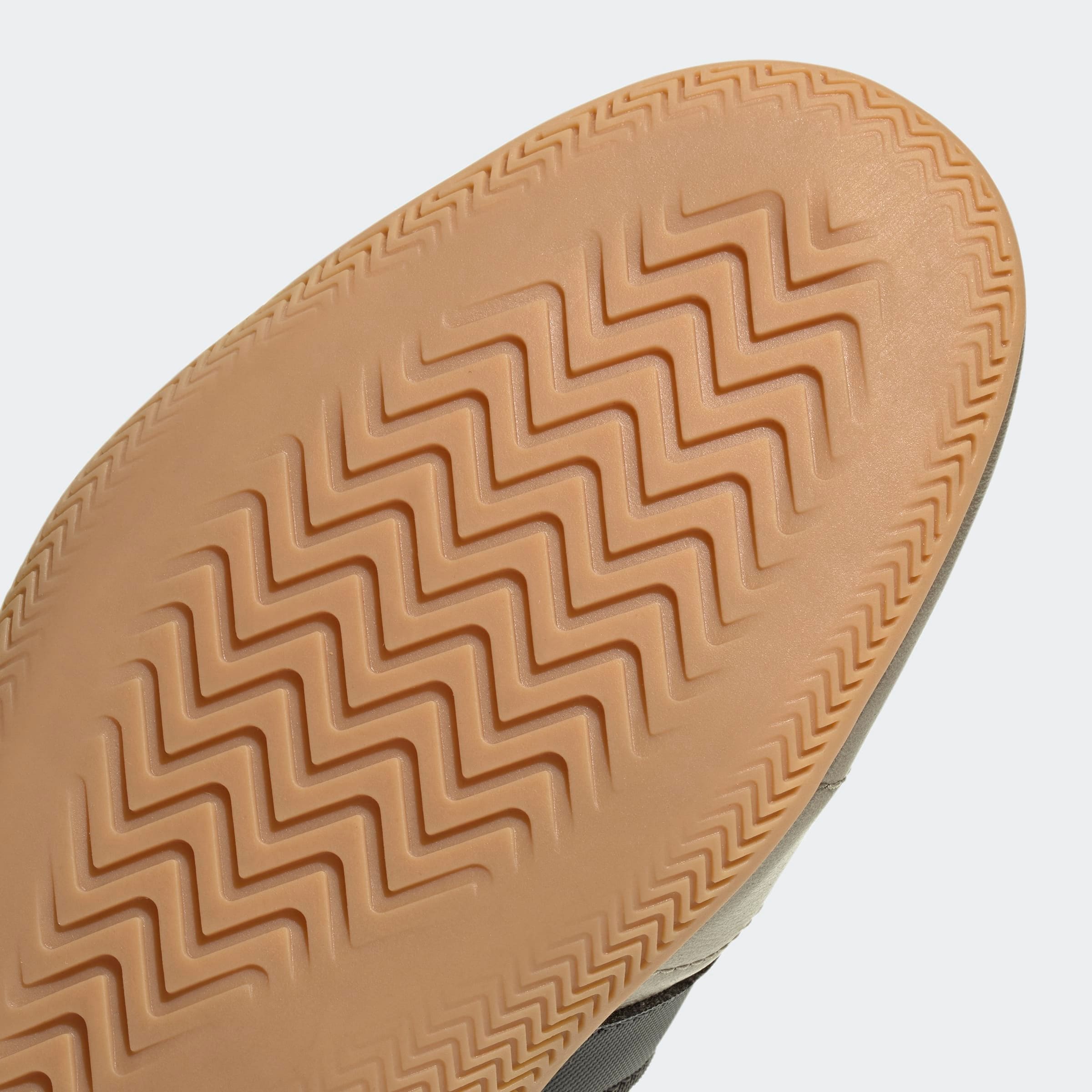 adidas Sportswear Sneaker »GRAND COURT LO E«, Design auf den Spuren des adidas Superstar