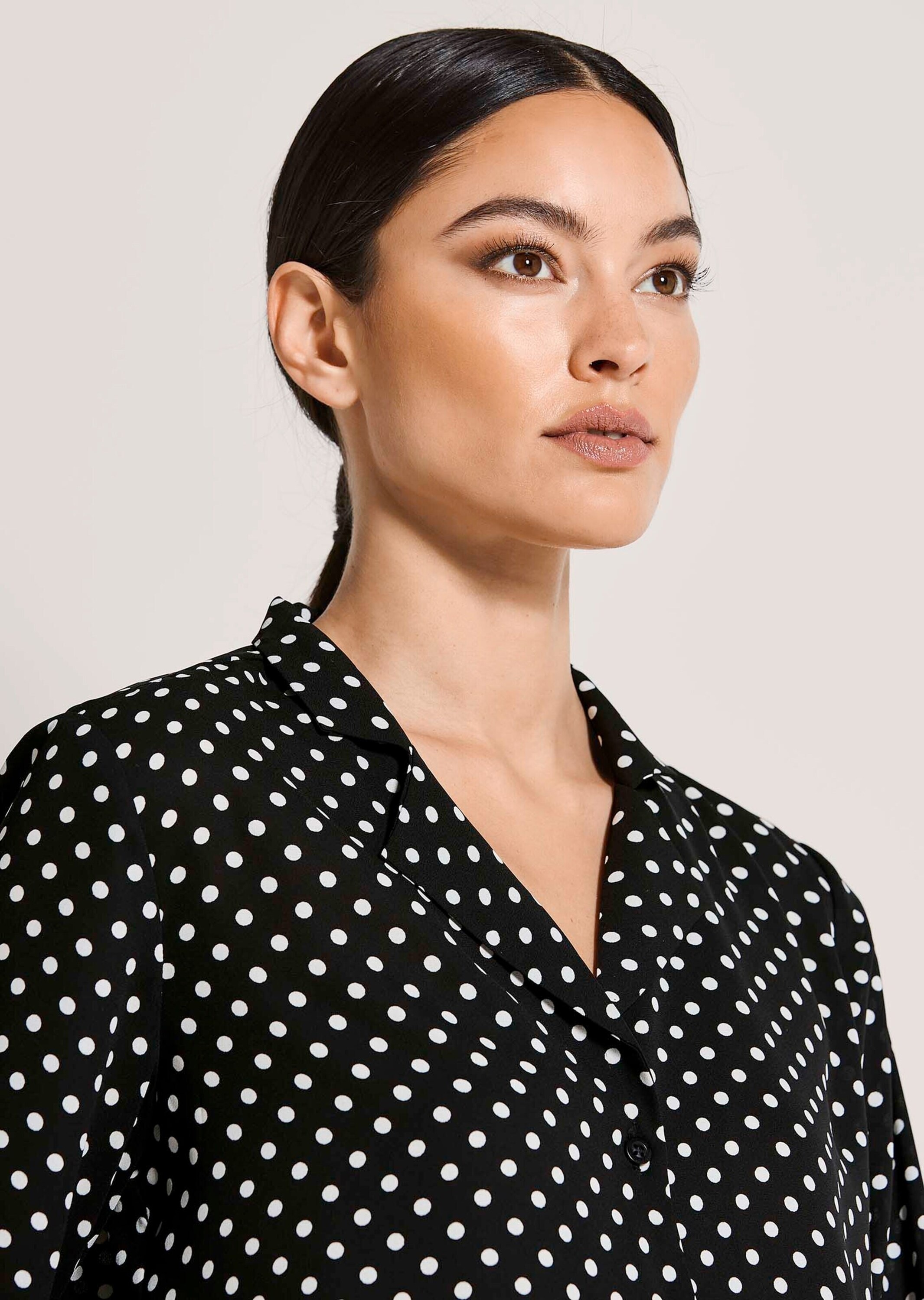 MADELEINE Langarmbluse »Hemdbluse Blusenshirt mit Tupfen-Design« Durchgehende Knopfleiste