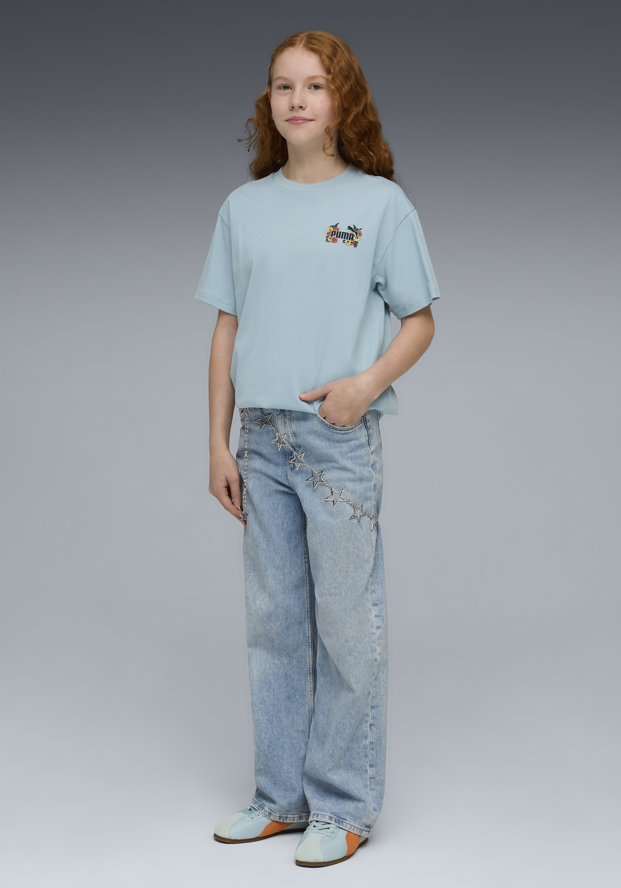 PUMA T-Shirt »MID90S RELAXED GRAPHIC TEE G« für Jugendliche, Kurzarm, sportlicher Stil, aus Baumwolle