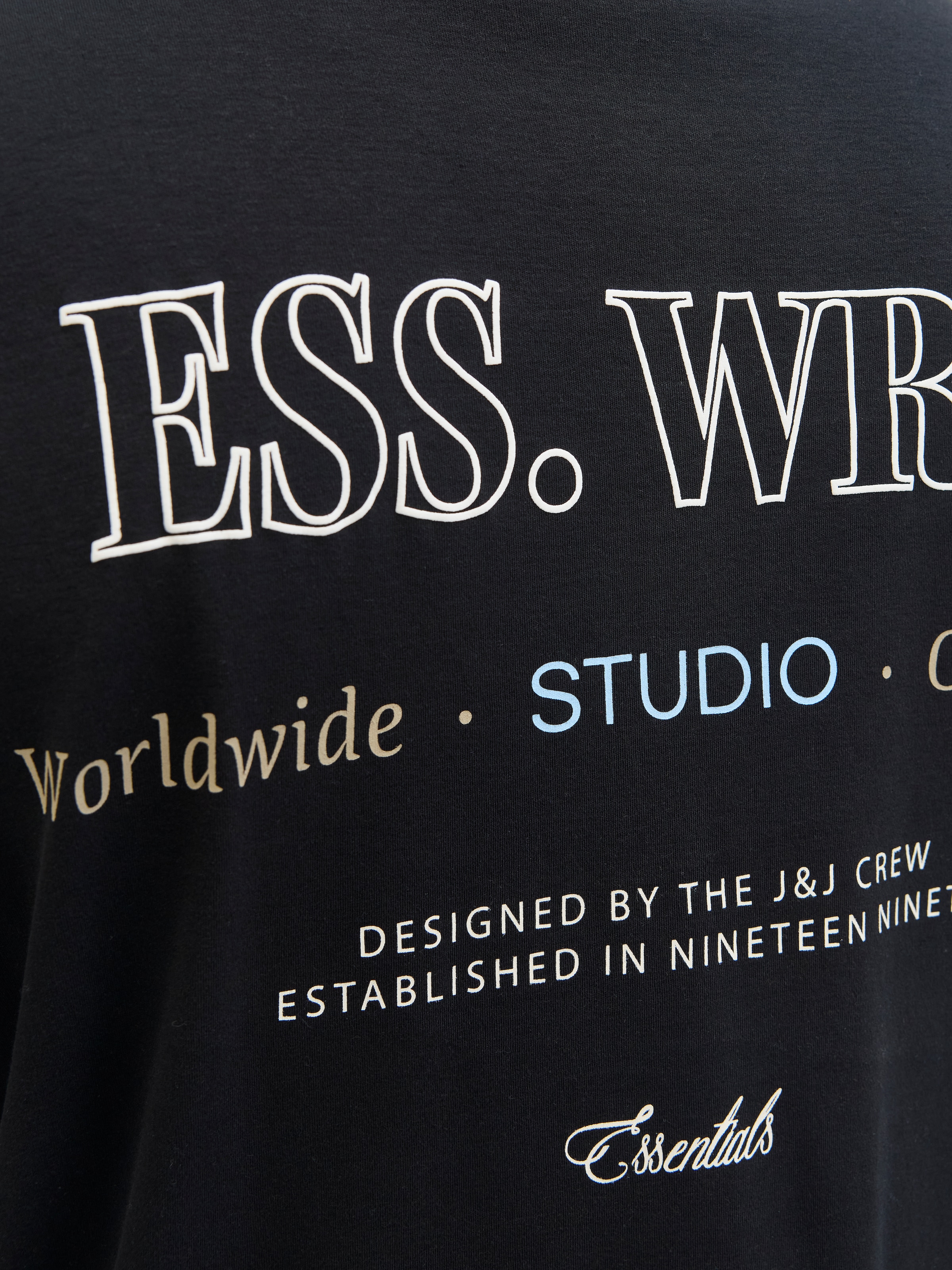 Jack & Jones PlusSize T-Shirt »JJEURBAN EDGE STUDIO TEE SS SN PLS«, mit Logobranding