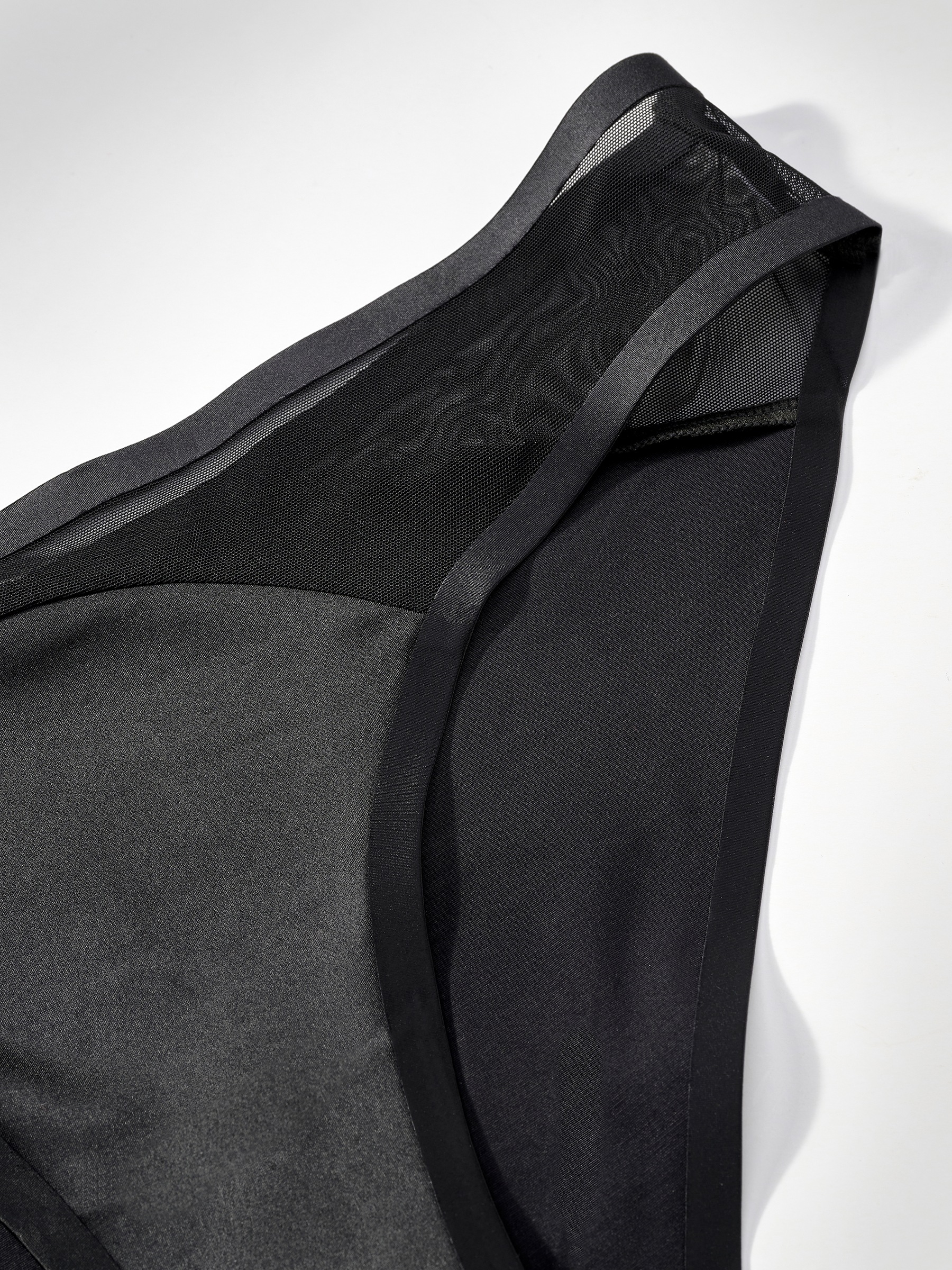 PASSIONATA Slip »BIANCA« leichte Satin-Mikrofaser, elastisch