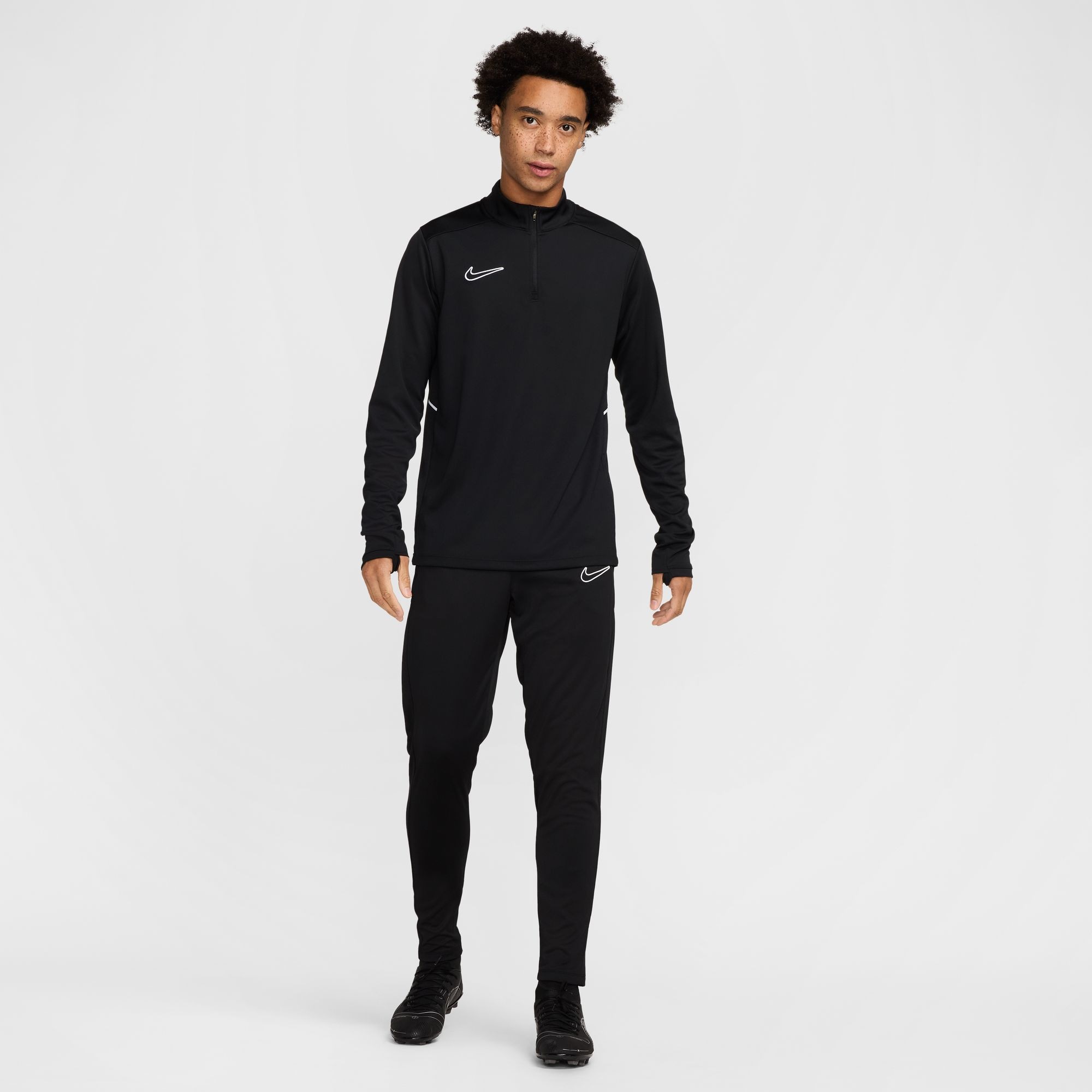 Nike Fußballtrikot »Nike Academy Men's Dri-FIT Soccer Drill Top« leichtes Drill-Oberteil, mit Viertelreißverschluss, schmale Passform