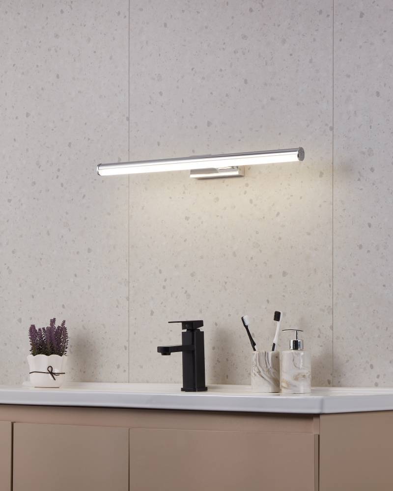 EGLO Wandleuchte »VADUMI Spiegelleuchte, Badezimmerleuchte, LED, Chrom, weiß, IP44«, 1 flammig, Leuchtmittel LED-Board | LED fest integriert, Feuchtraumleuchte, Badezimmer, Kunststoff, klassisch,m 60x5x12,5cm