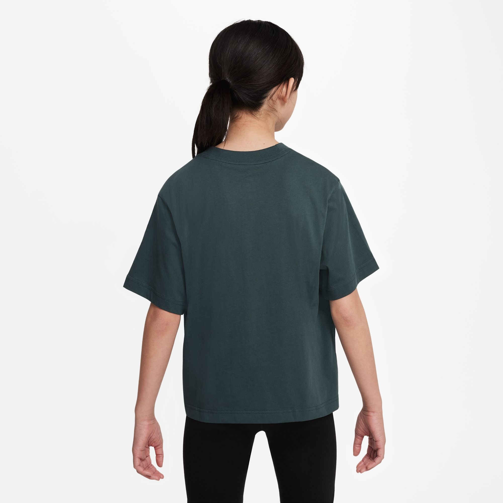 Nike Sportswear T-Shirt »GIRLS' BOXY T-SHIRT«