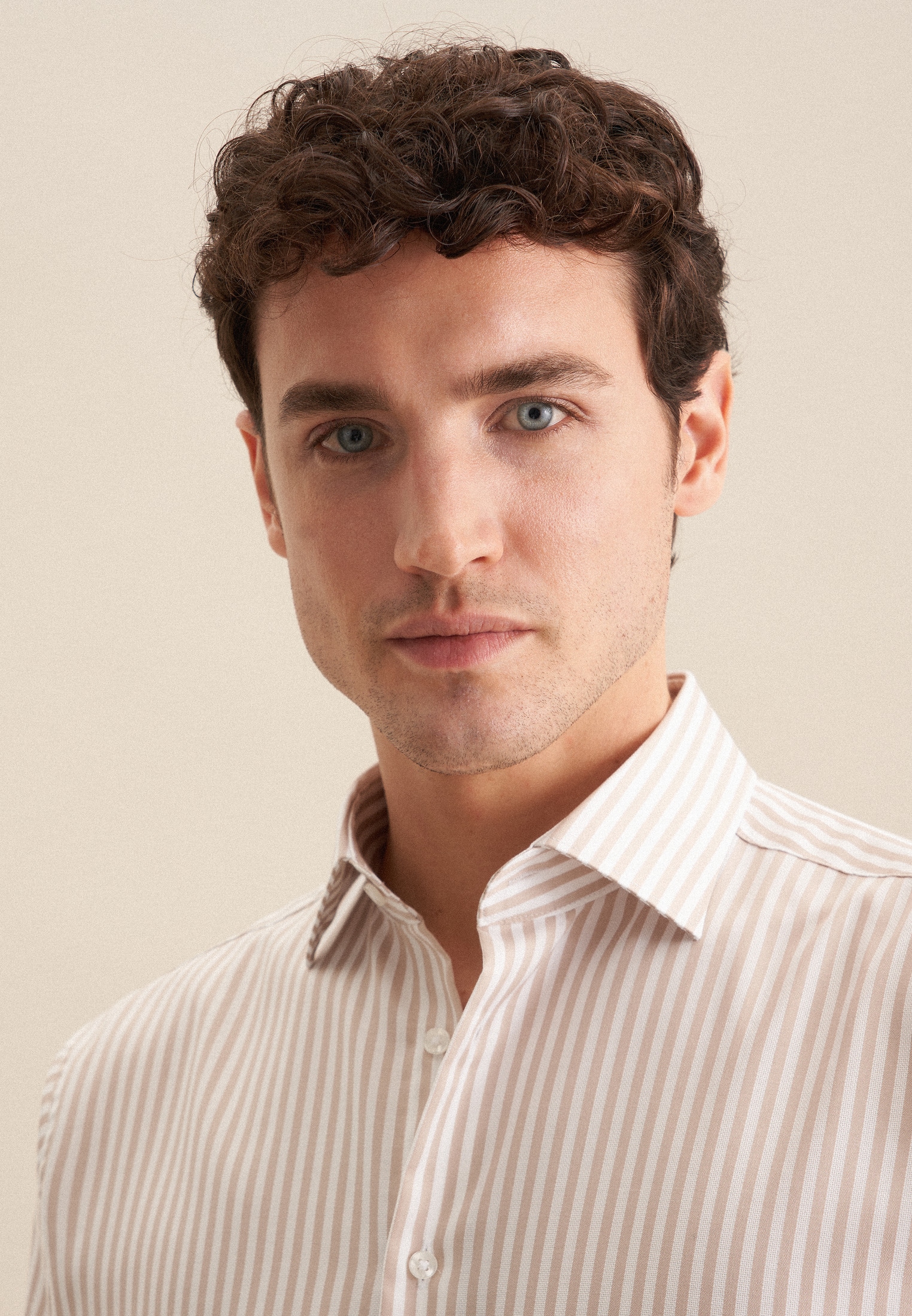 seidensticker Businesshemd »Schwarze Rose« Regular 1/1 Kentkragen Gestreift