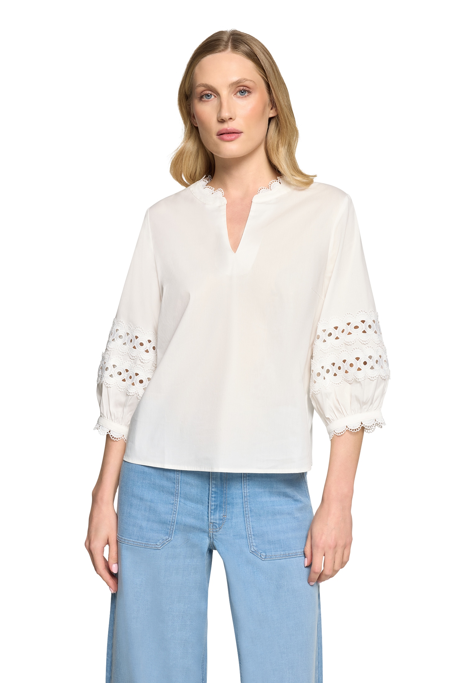 Betty&Co Klassische Bluse »Casual-Bluse mit Spitzeneinsatz«