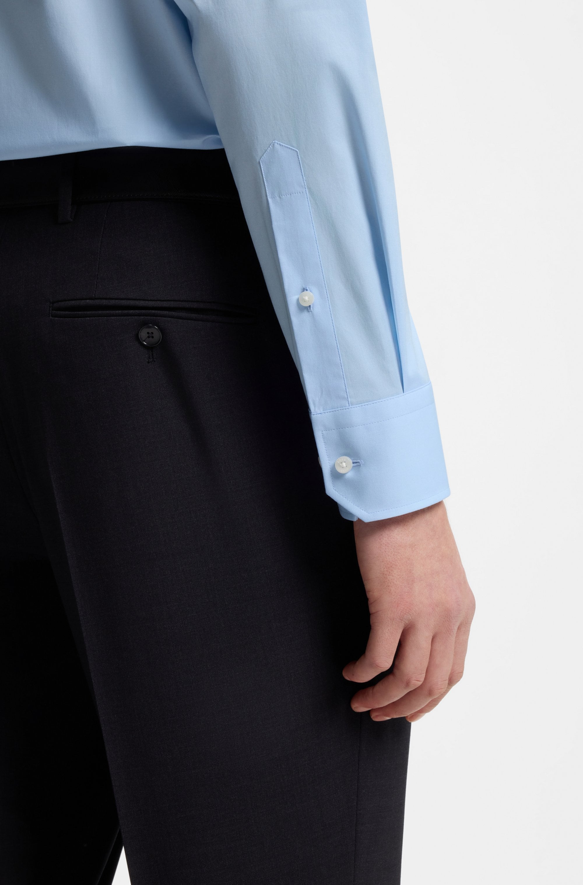 BOSS Businesshemd Kentkragen, Regular Fit, bügelleichte Qualität