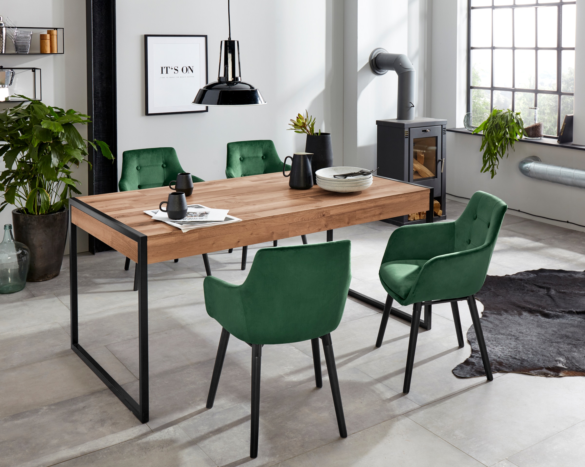 Home affaire Armlehnstuhl »Bradford«, (Set), 1 St., Veloursstoff, (1 oder 2 Stück), Bezug in Samtsoff, Gestell aus Eiche Massivholz