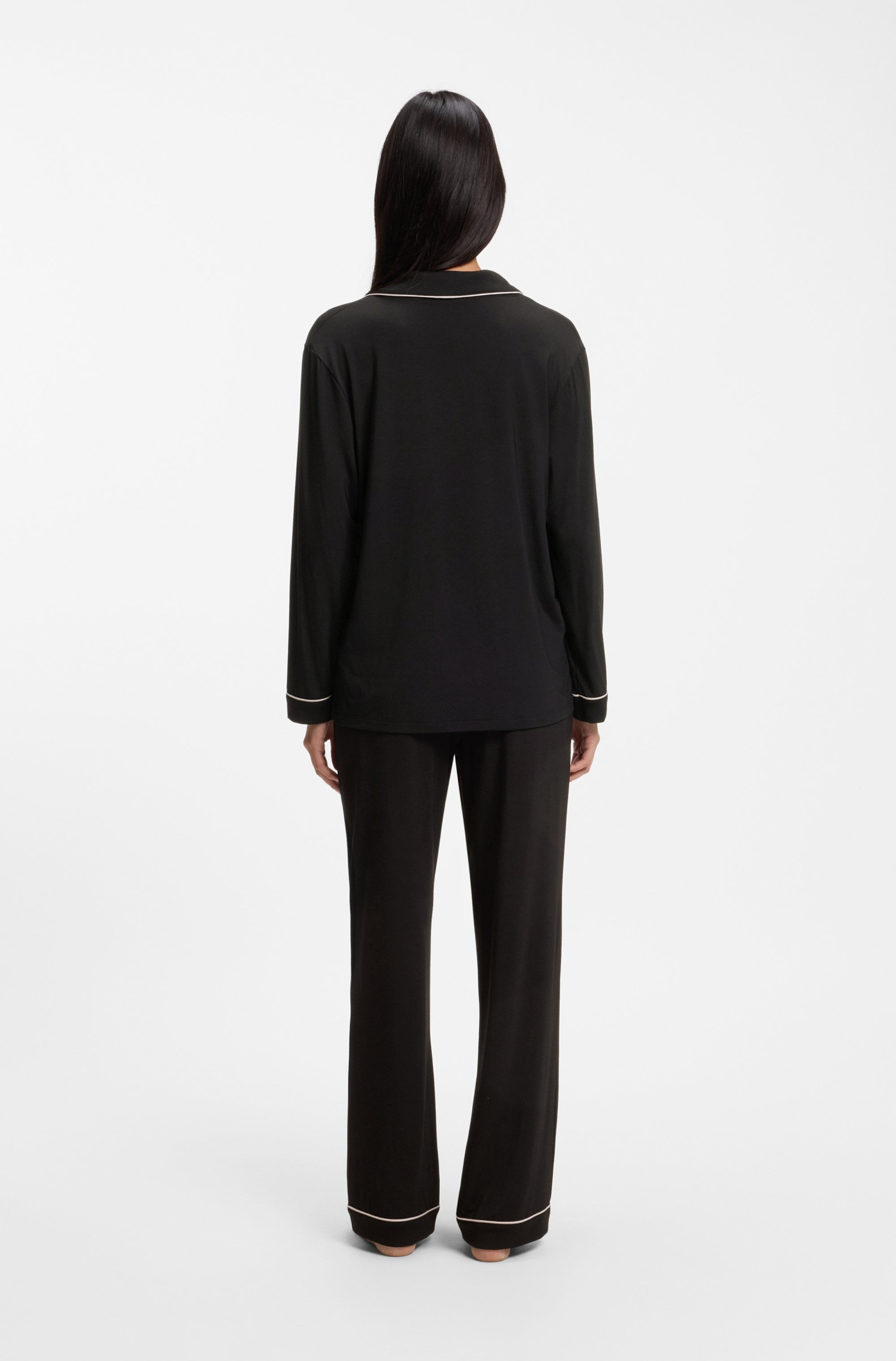 BOSS Pyjama »Dreamline_Long Set« aus Stretch-Jersey mit Logo-Stickerei