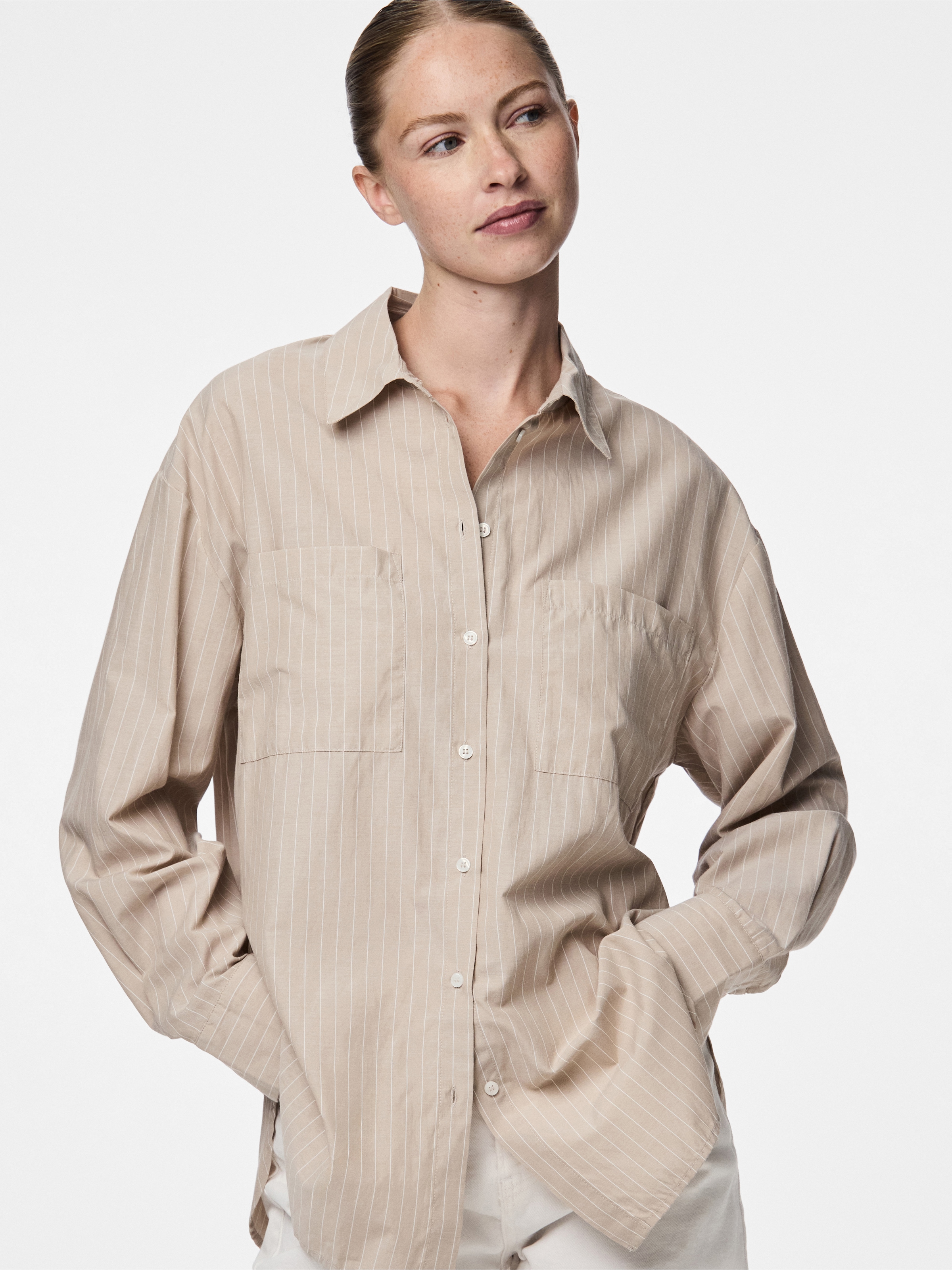 pieces Hemdbluse »PCMELIA LS LOOSE SHIRT WVN NOOS BC« mit abgerundetem Saum