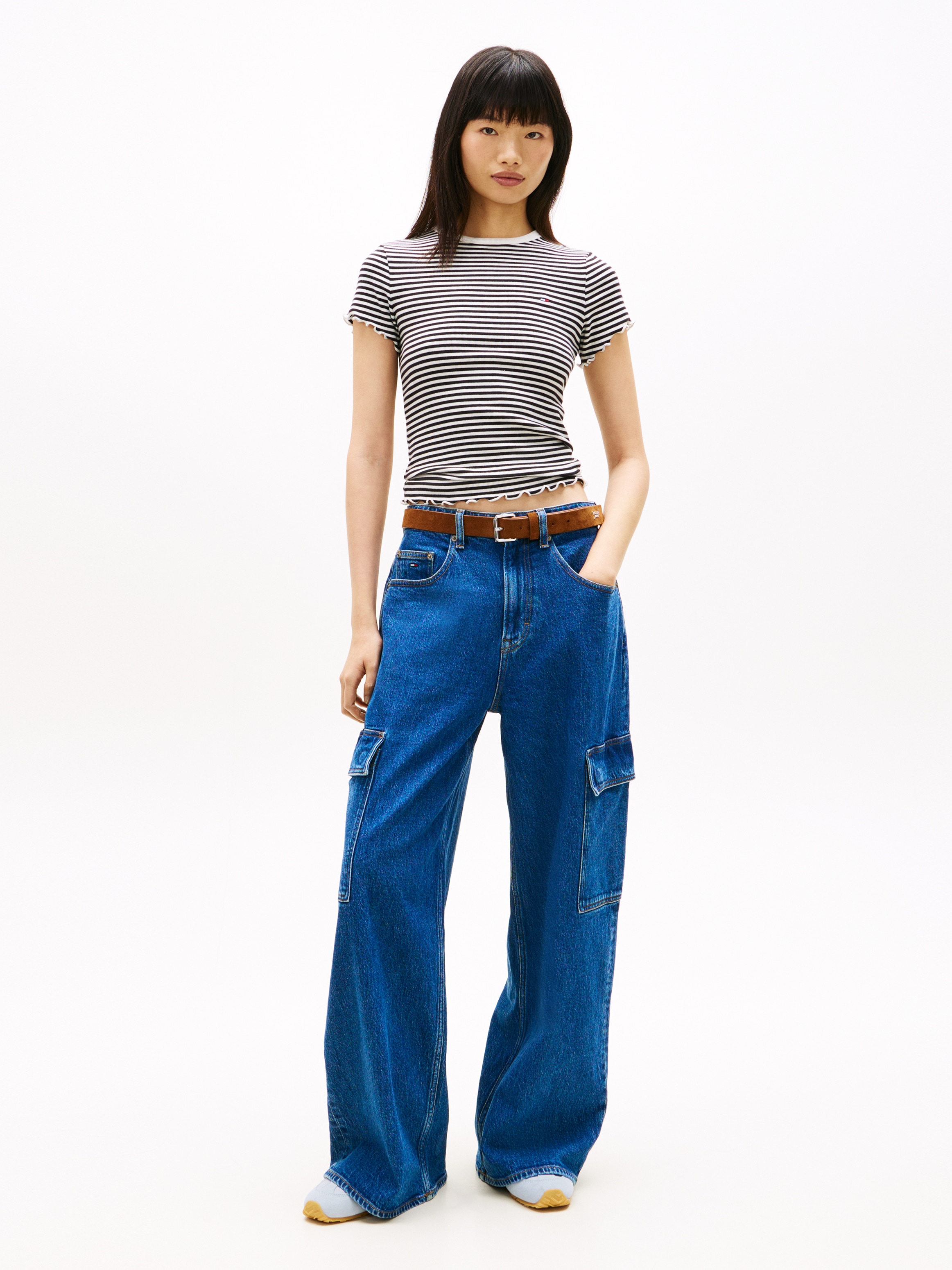 Tommy Jeans T-Shirt »TJW SLIM LETTUCE EDGE RIB SS« mit gerippter Struktur