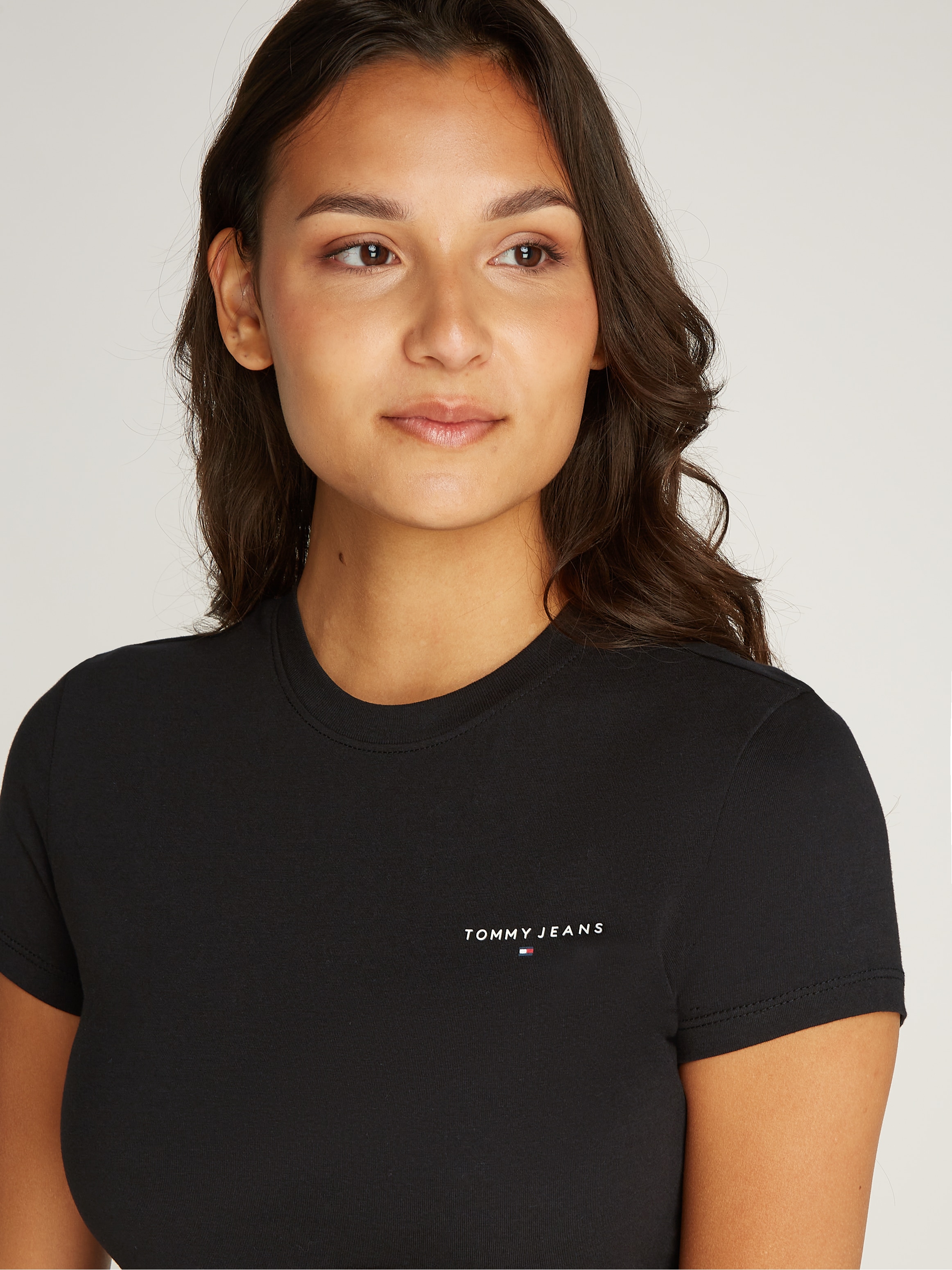 Tommy Jeans T-Shirt »Tjw 2Pack Slim Linear Tee«, (Packung, 2er-Pack), mit Logoschriftzug, in Unifarbe
