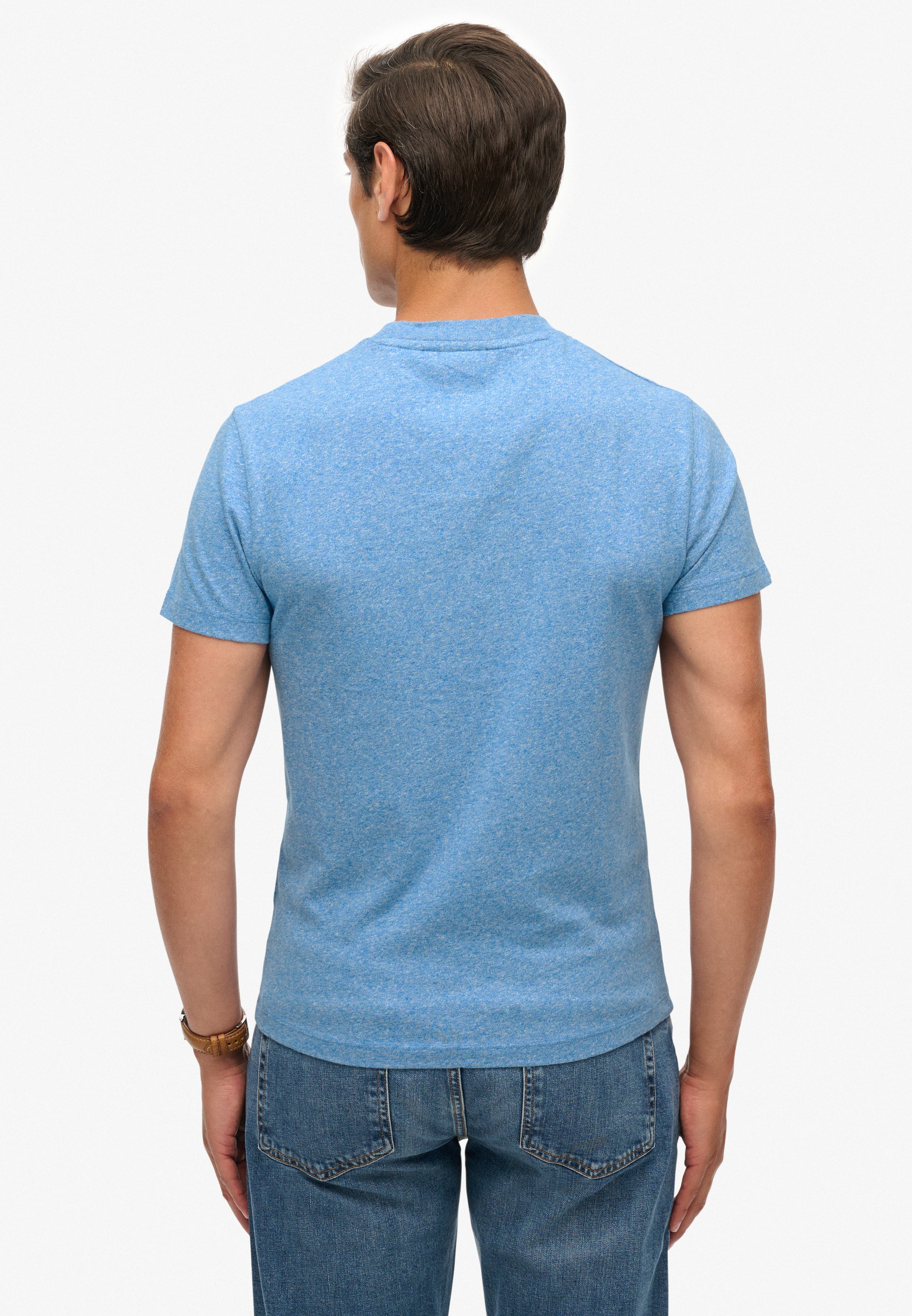 Superdry Rundhalsshirt »ESSENTIAL LOGO EMB TEE« aus Baumwolle und Single Jersey, Slim Fit, Kurzarm, hüftlang
