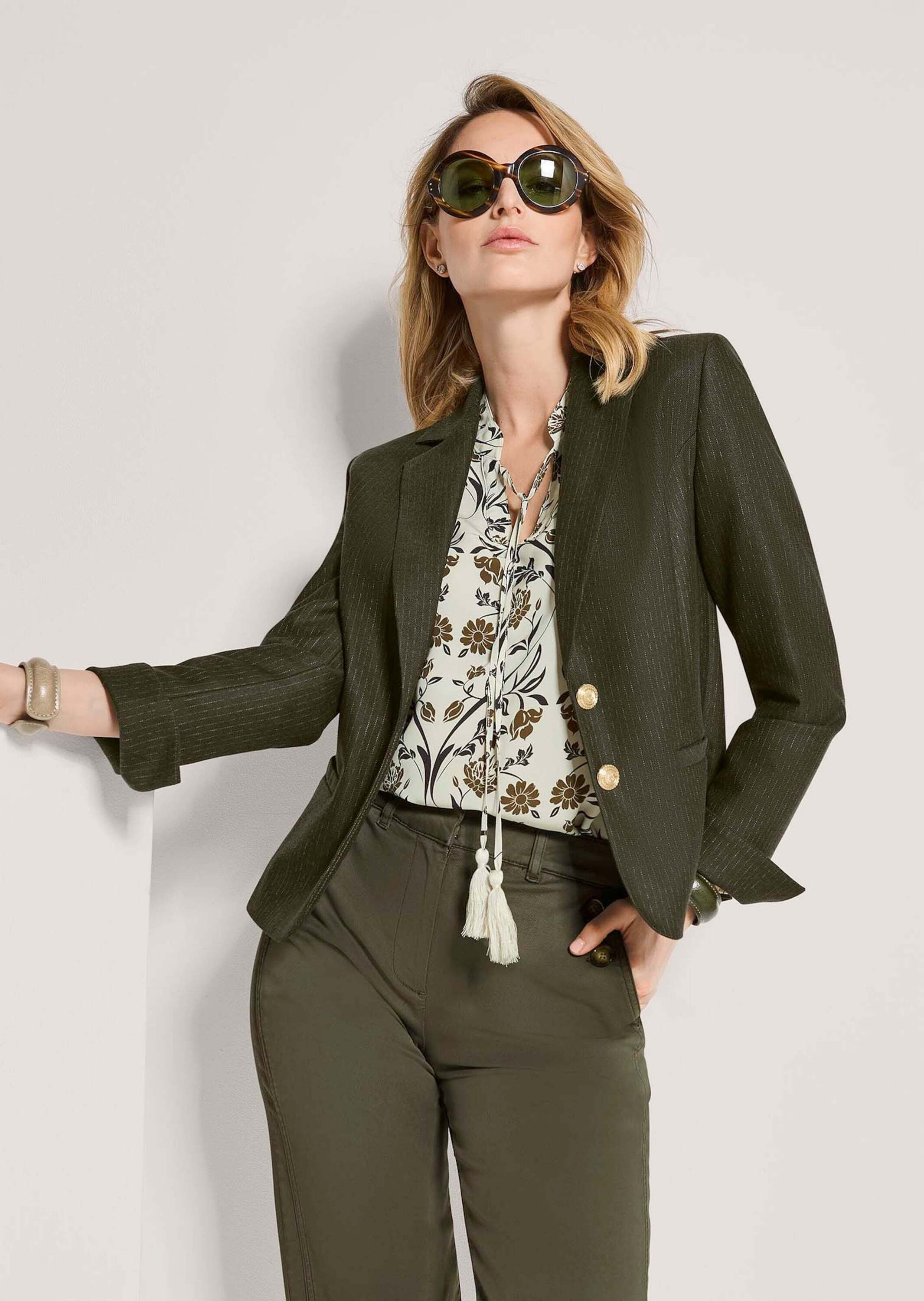 MADELEINE Jackenblazer »Blazer Nadelstreifen-Blazer mit Wappenknöpfen«