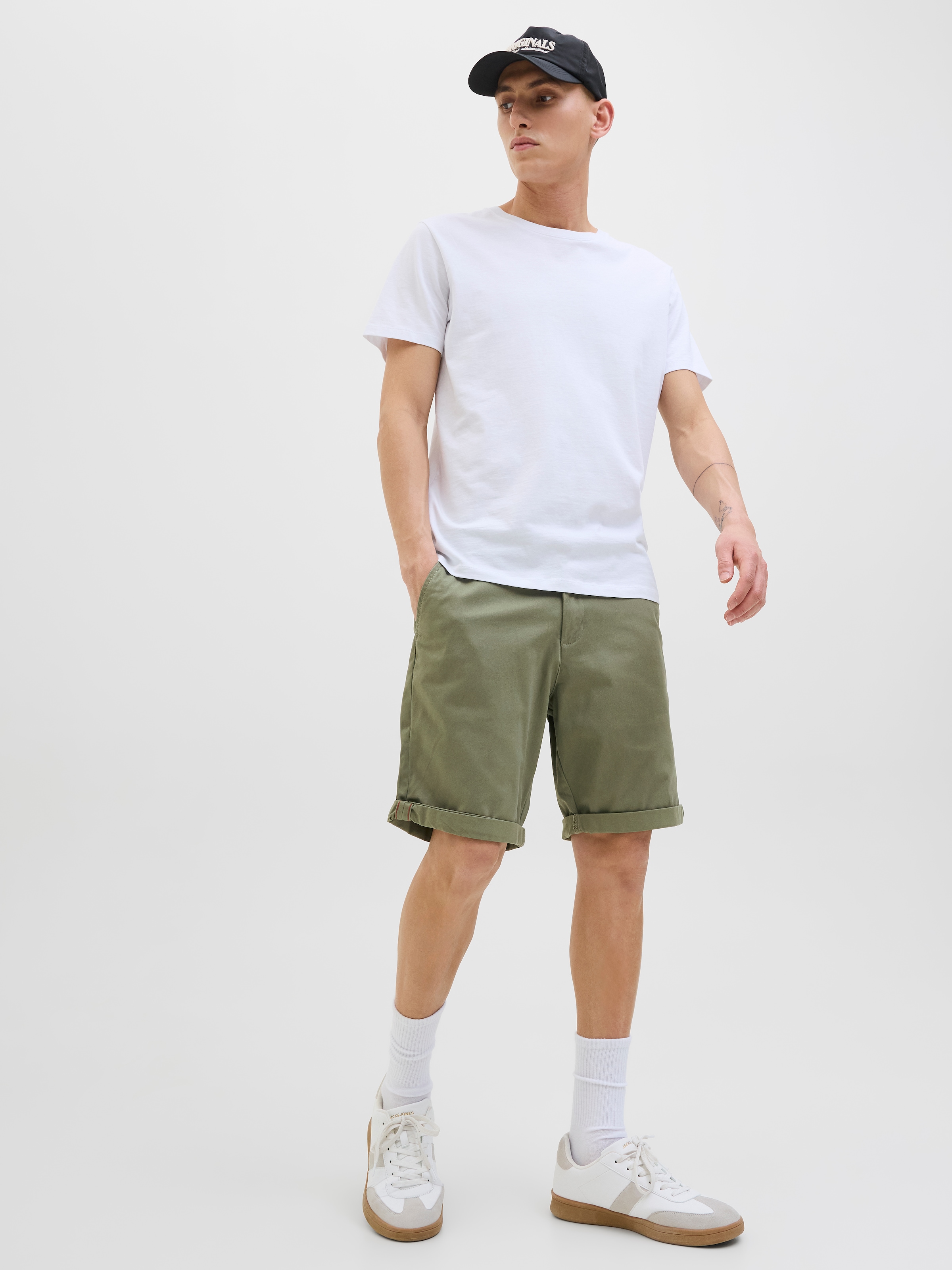 Jack & Jones Chinoshorts »JPSTBOWIE JJSHORTS S«, mit Aufschlag