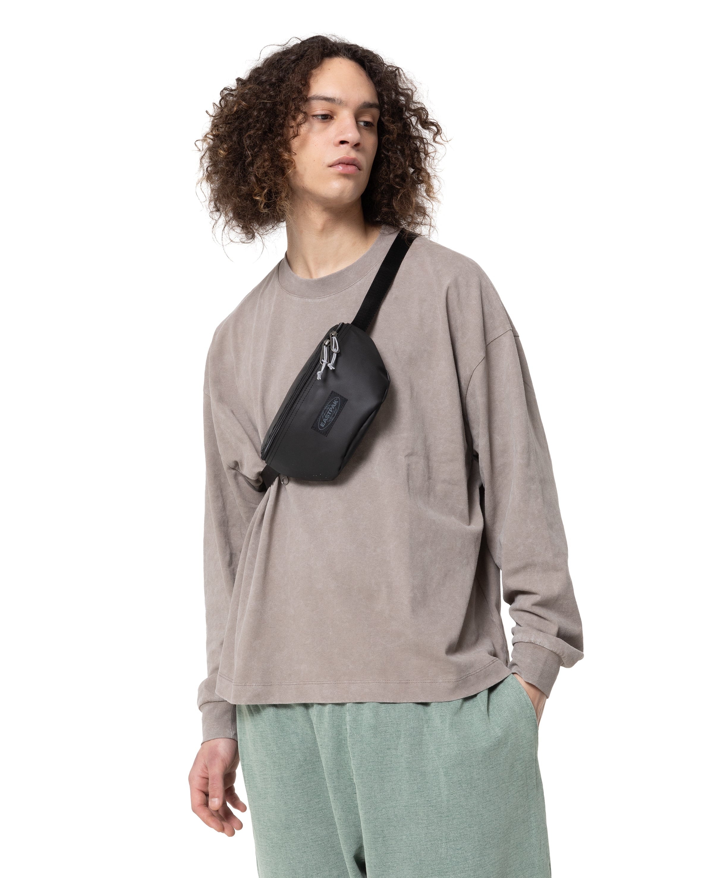 Eastpak Bauchtasche »SPRINGER Kontrast Black Blue« Unisex Gürteltasche, Minibag im lässigen Look