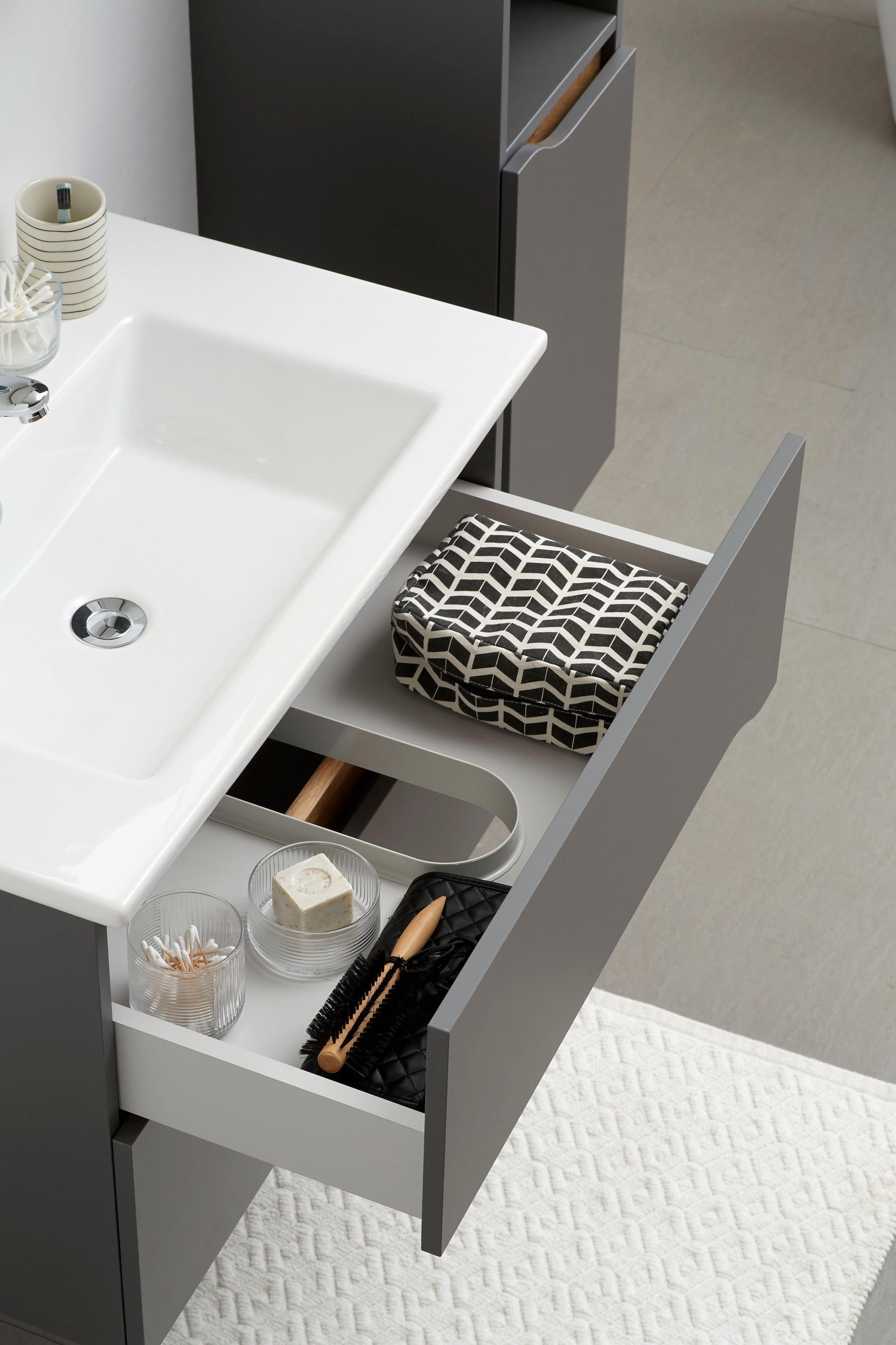 Saphir Badmöbel-Set »Quickset 5-teilig, Keramik-Waschtisch und LED-Spiegelschrank« 7 Stk. tlg.