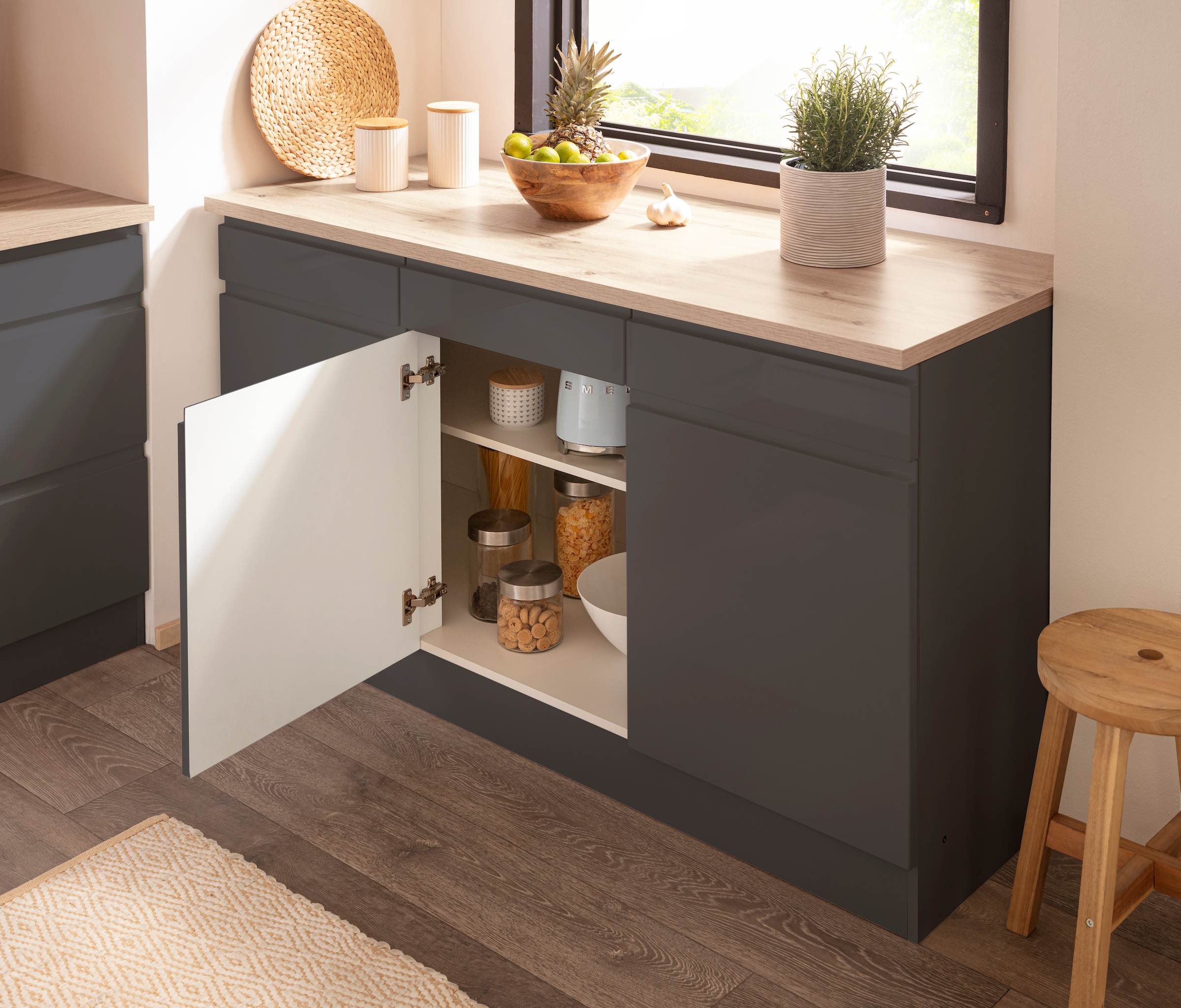KOCHSTATION Unterschrank »KS-Virginia«, 85 cm hoch, 150 cm breit, 3 Schubladen, 3 Türen, griffloses Design