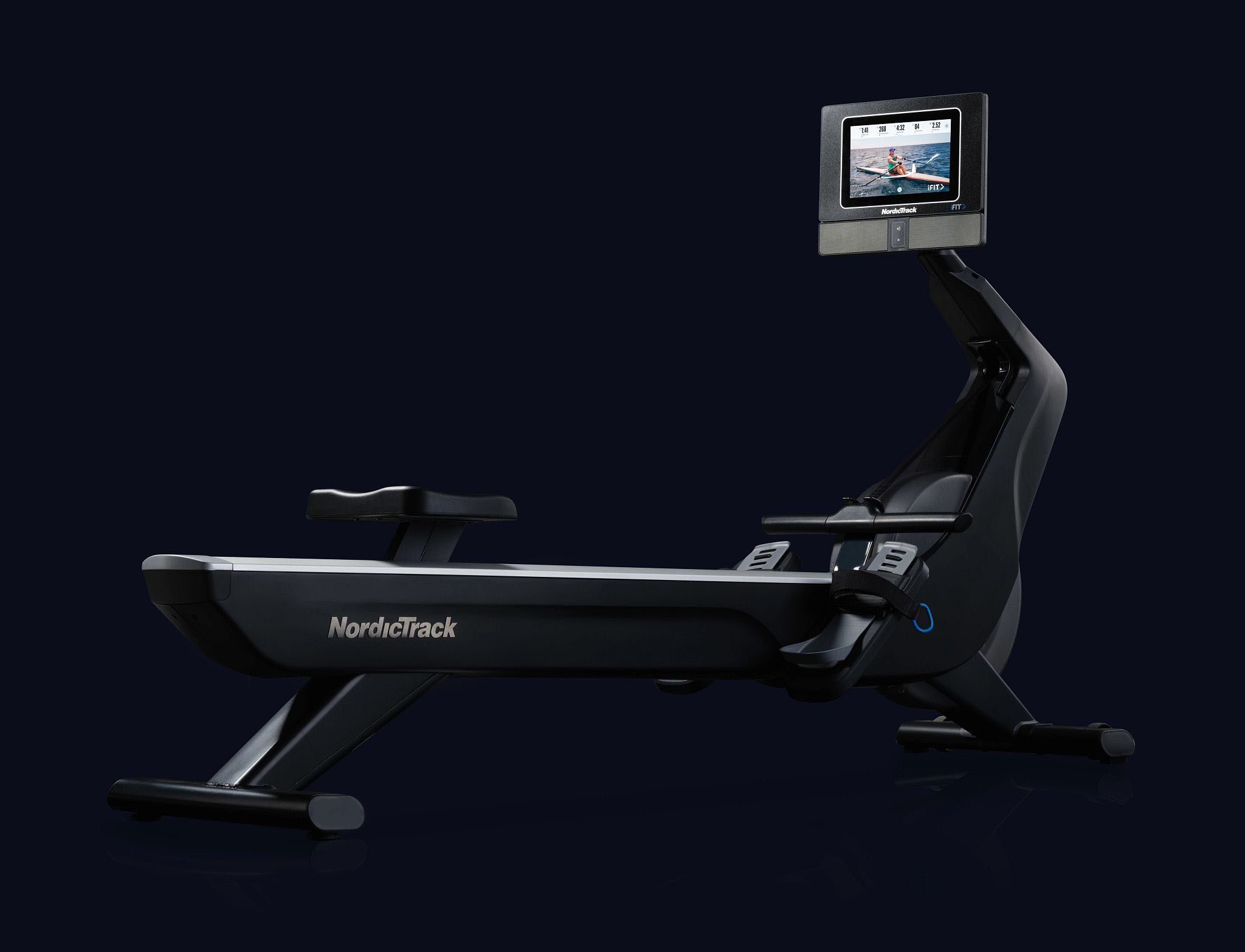 NordicTrack Rudergerät »NordicTrack RW700«, (iFIT-fähiger Rower mit schwenkbarem 10'' Touchscreen), Rudermaschine, 26 Widerstandsstufen, Magnetbremssystem