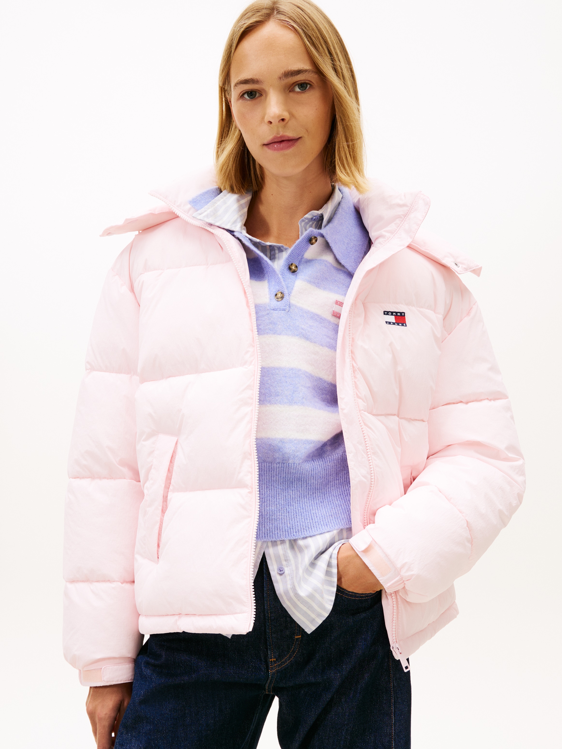 Tommy Jeans Steppjacke »TJW OVS HOODED FLAG PUFFER EXT« mit Kapuze